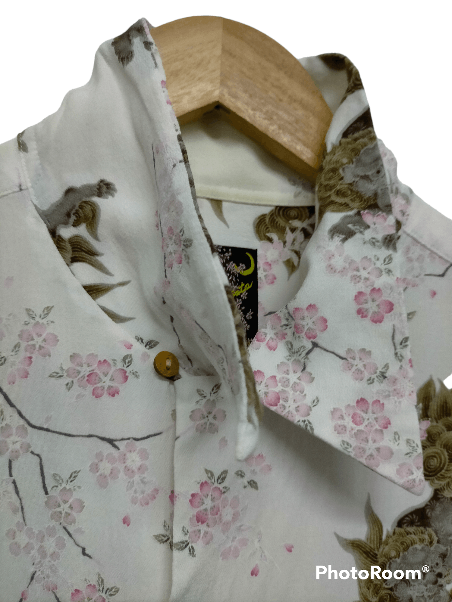 Japanese Brand Oniwa Soto Rayon Crepe Hawaiian shirt Size US L / EU 52-54 / 3 - 6 Thumbnail
