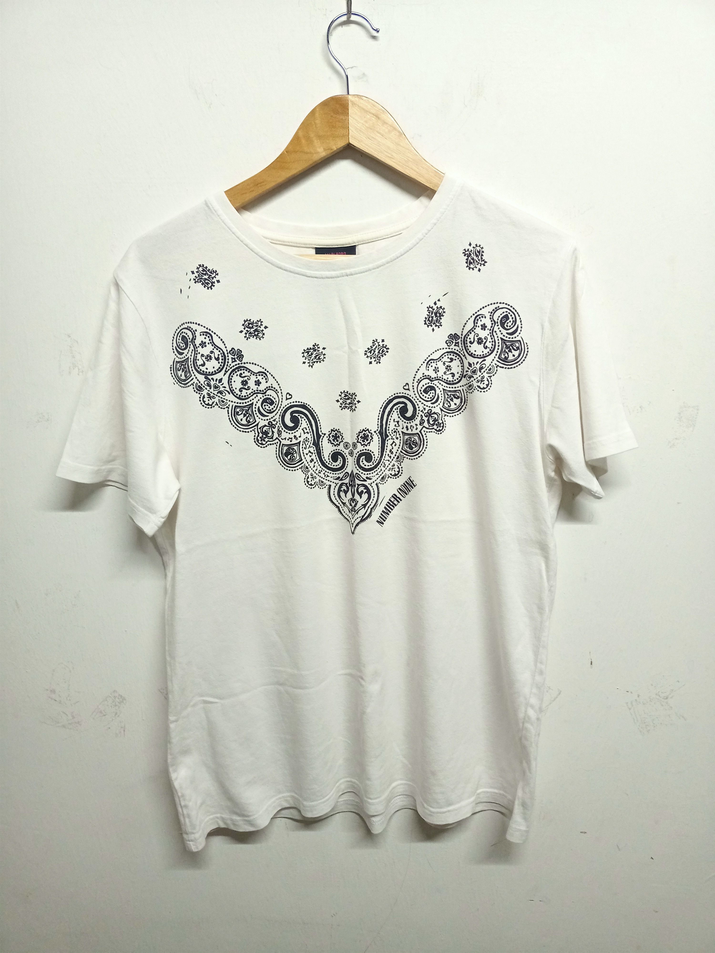 Number nine marlboro tee