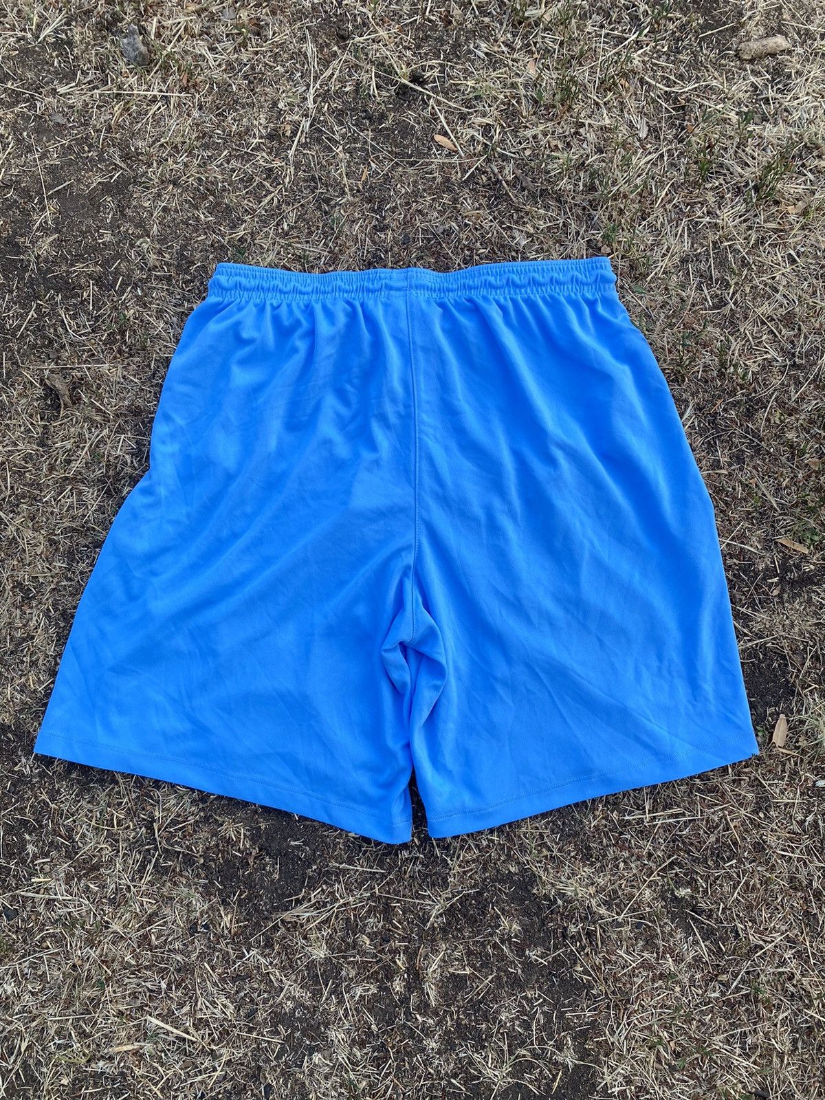 Nike Vintage Nike shorts streetwear swoosh casual y2k size XL Size US 36 / EU 52 - 3 Thumbnail