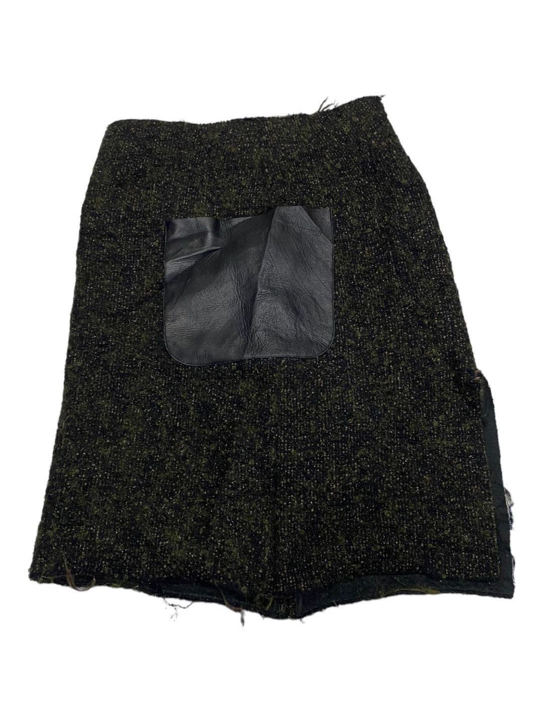 Celine CELINE LEATHER TWO POCKET MOHAIR FUR SKIRT Size 27" / US 4 / IT 40 - 4 Thumbnail