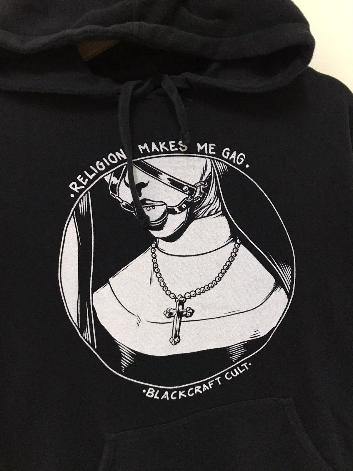 Vintage Vintage Black Craft Religion Makes Me Gag Hoodie Sweatshirt Size US M / EU 48-50 / 2 - 3 Thumbnail