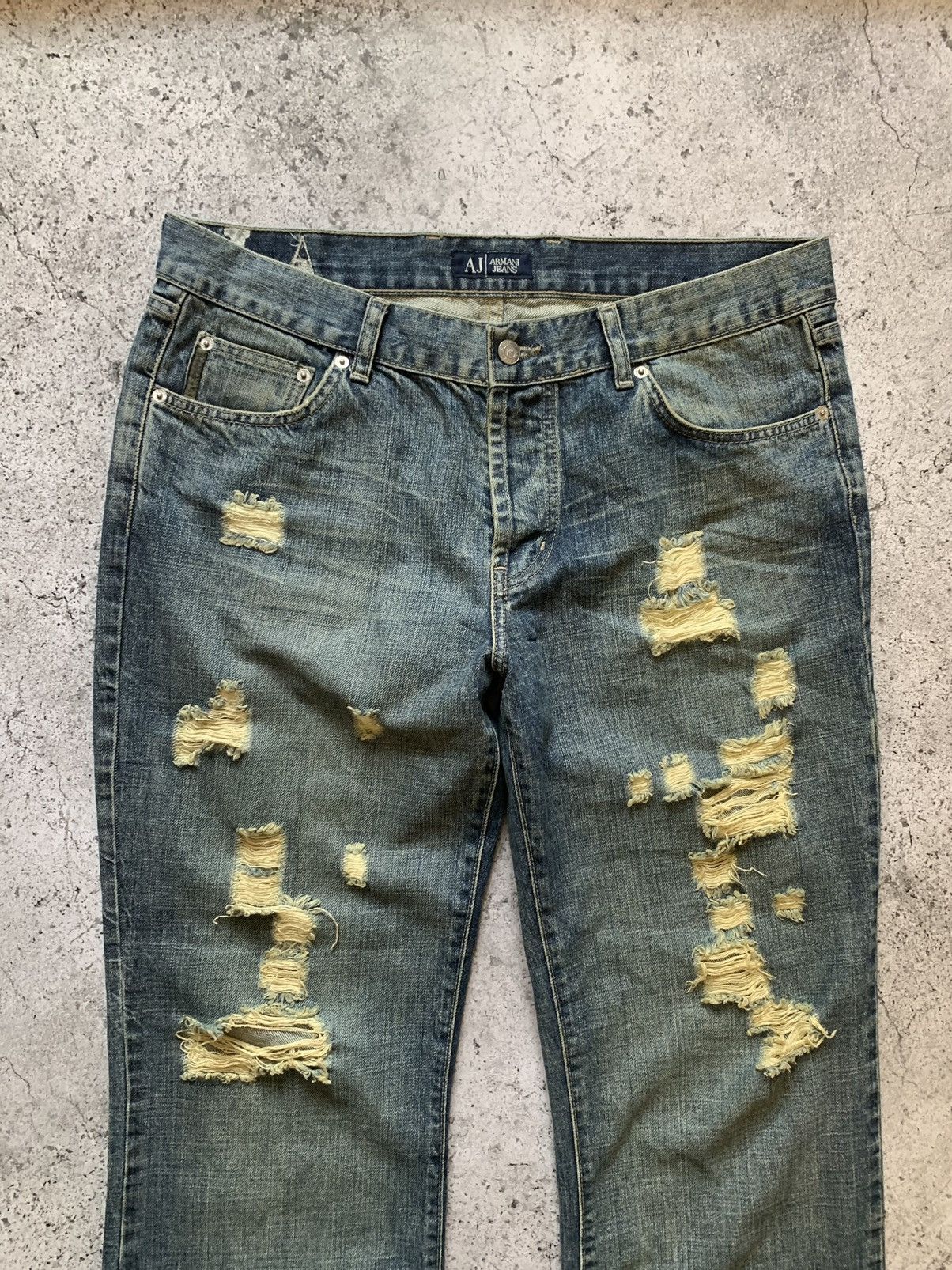 Giorgio Armani Armani vintage distressed regular fit denim pants Size US 36 / EU 52 - 4 Thumbnail