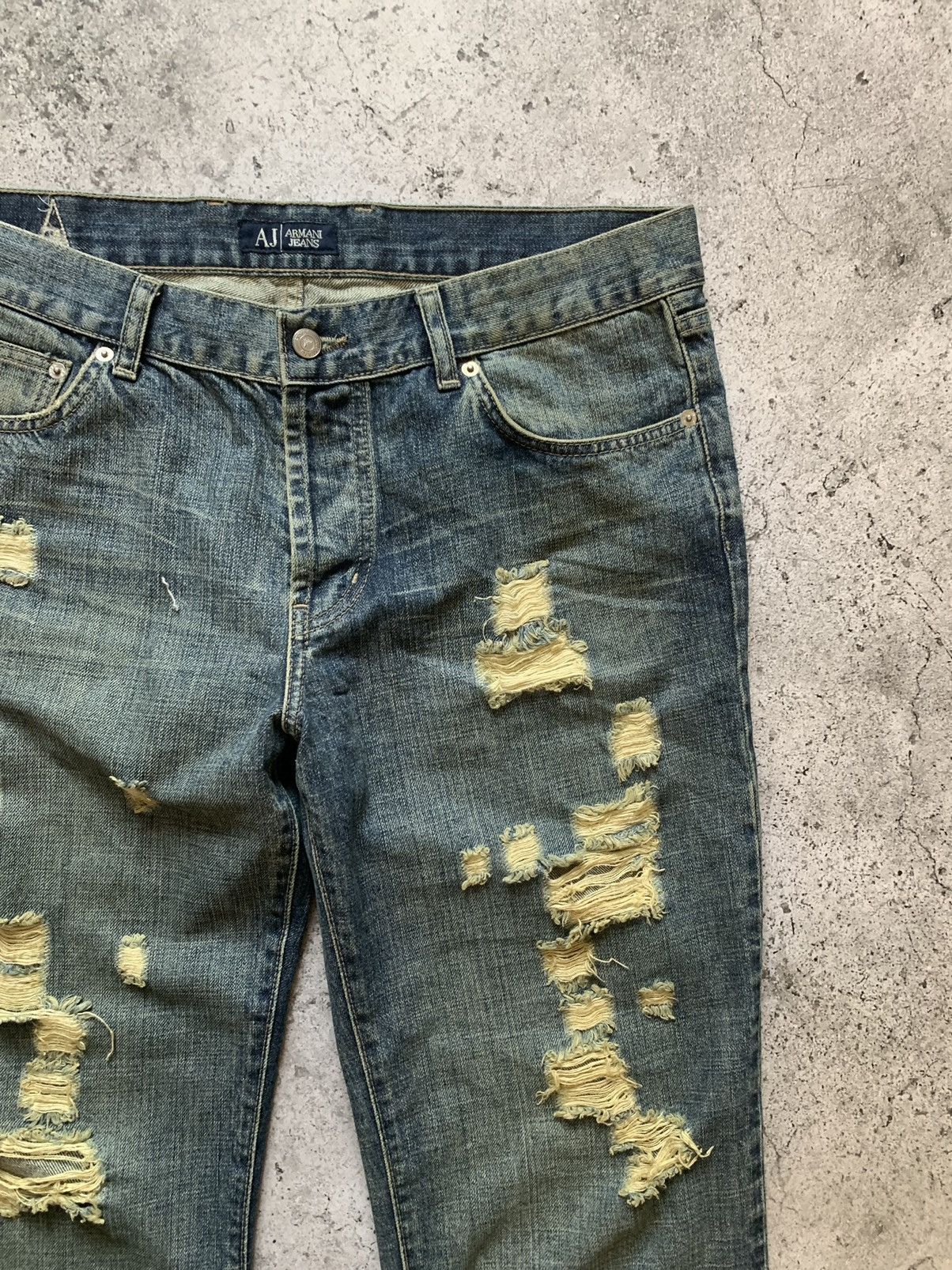 Giorgio Armani Armani vintage distressed regular fit denim pants Size US 36 / EU 52 - 3 Thumbnail