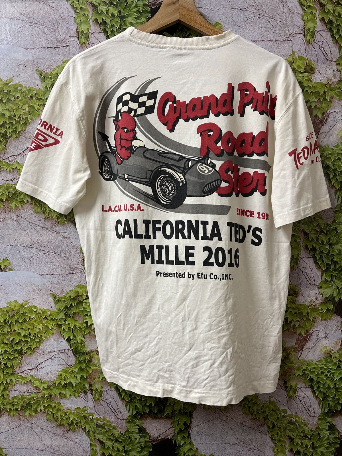 Tedman VINTAGE TED COMPANY GRAND PRIX TEE VERY RARE Size US M / EU 48-50 / 2 - 1 Thumbnail