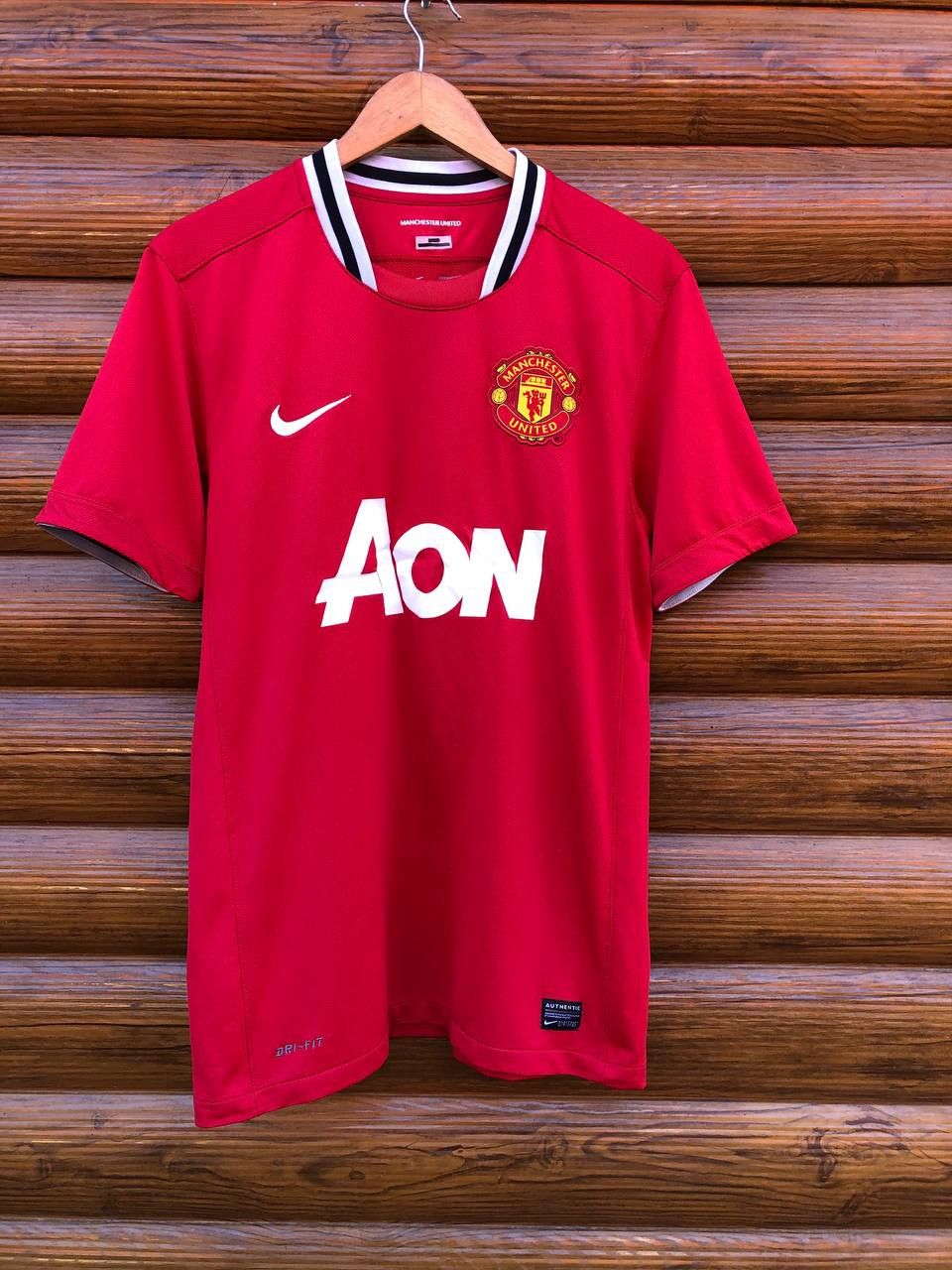 Nike MANCHESTER UNITED HOME FOOTBALL SHIRT SOCCER JERSEY NIKE Size US M / EU 48-50 / 2 - 1 Thumbnail