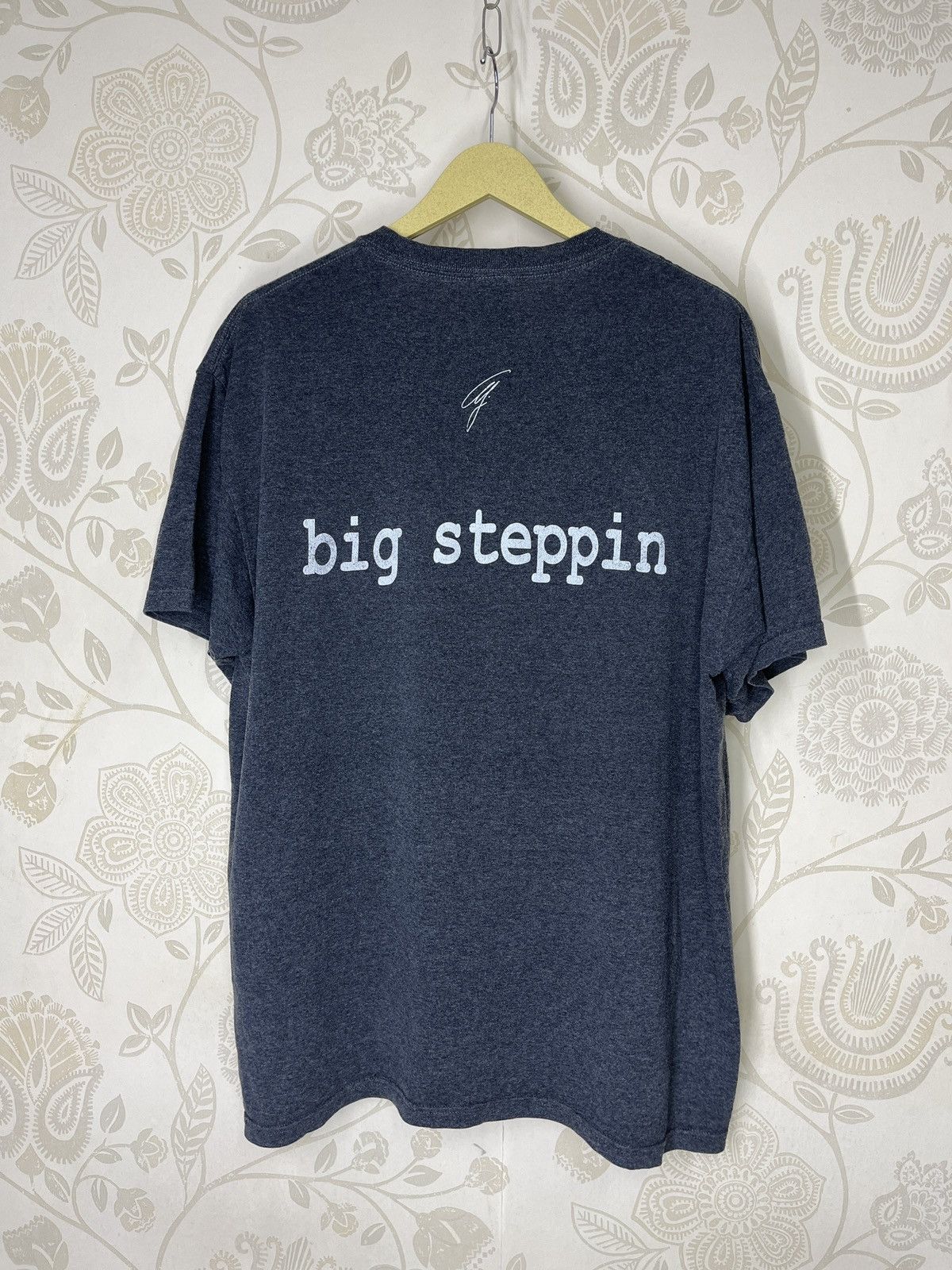 Jerzees × Vintage Big Steppin Aaron Goodwin Printed TShirt Size US XL / EU 56 / 4 - 15 Thumbnail