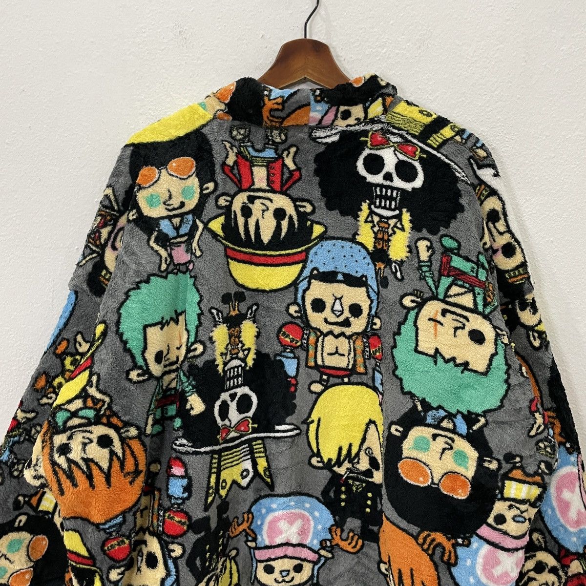 One Piece Vintage Onepiece Fullprint Fleece Kimono Size US L / EU 52-54 / 3 - 10 Thumbnail