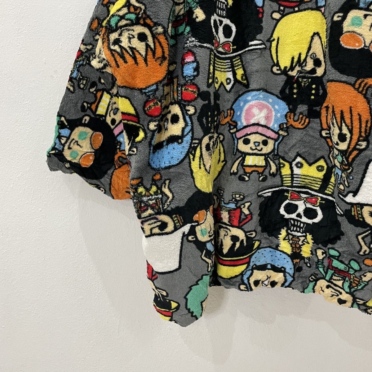 One Piece Vintage Onepiece Fullprint Fleece Kimono Size US L / EU 52-54 / 3 - 9 Thumbnail