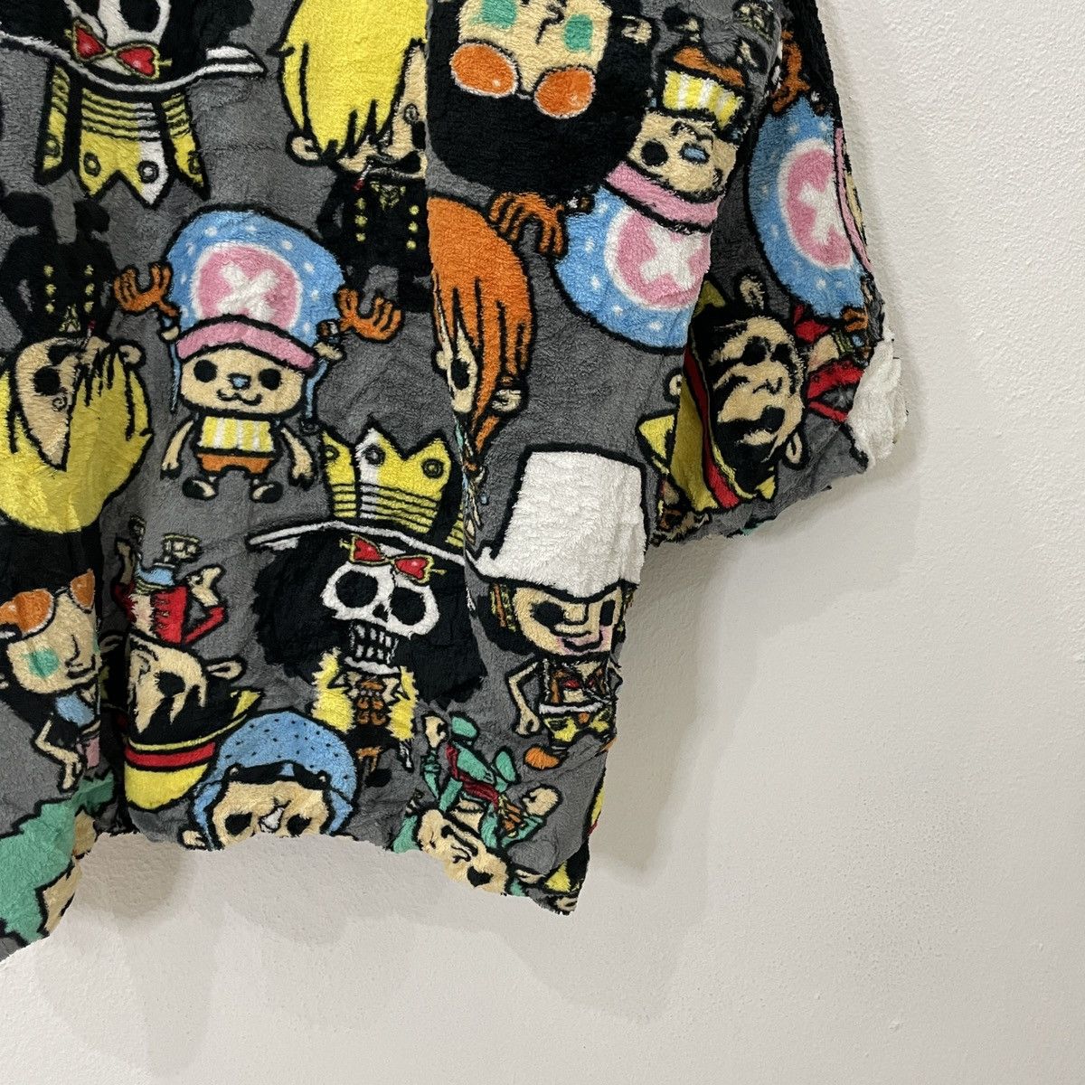 One Piece Vintage Onepiece Fullprint Fleece Kimono Size US L / EU 52-54 / 3 - 8 Thumbnail
