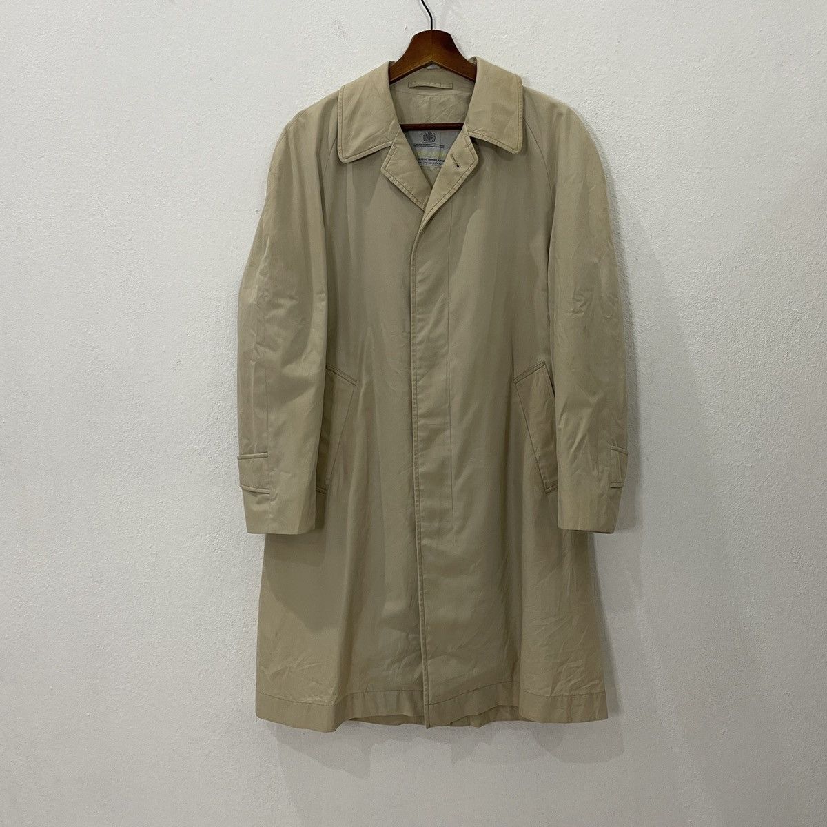 Aquascutum Vintage Aquascutum Made In England Trench Coat Jacket Size US M / EU 48-50 / 2 - 1 Thumbnail