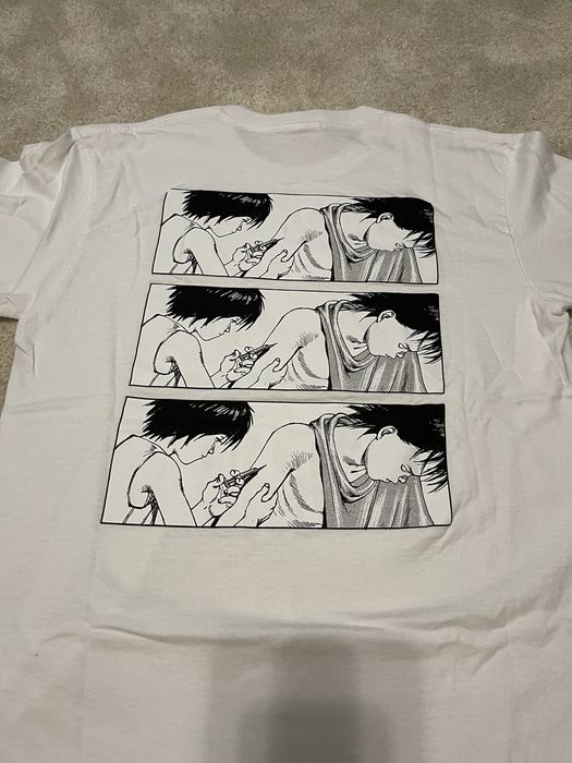 Supreme akira cheap syringe tee