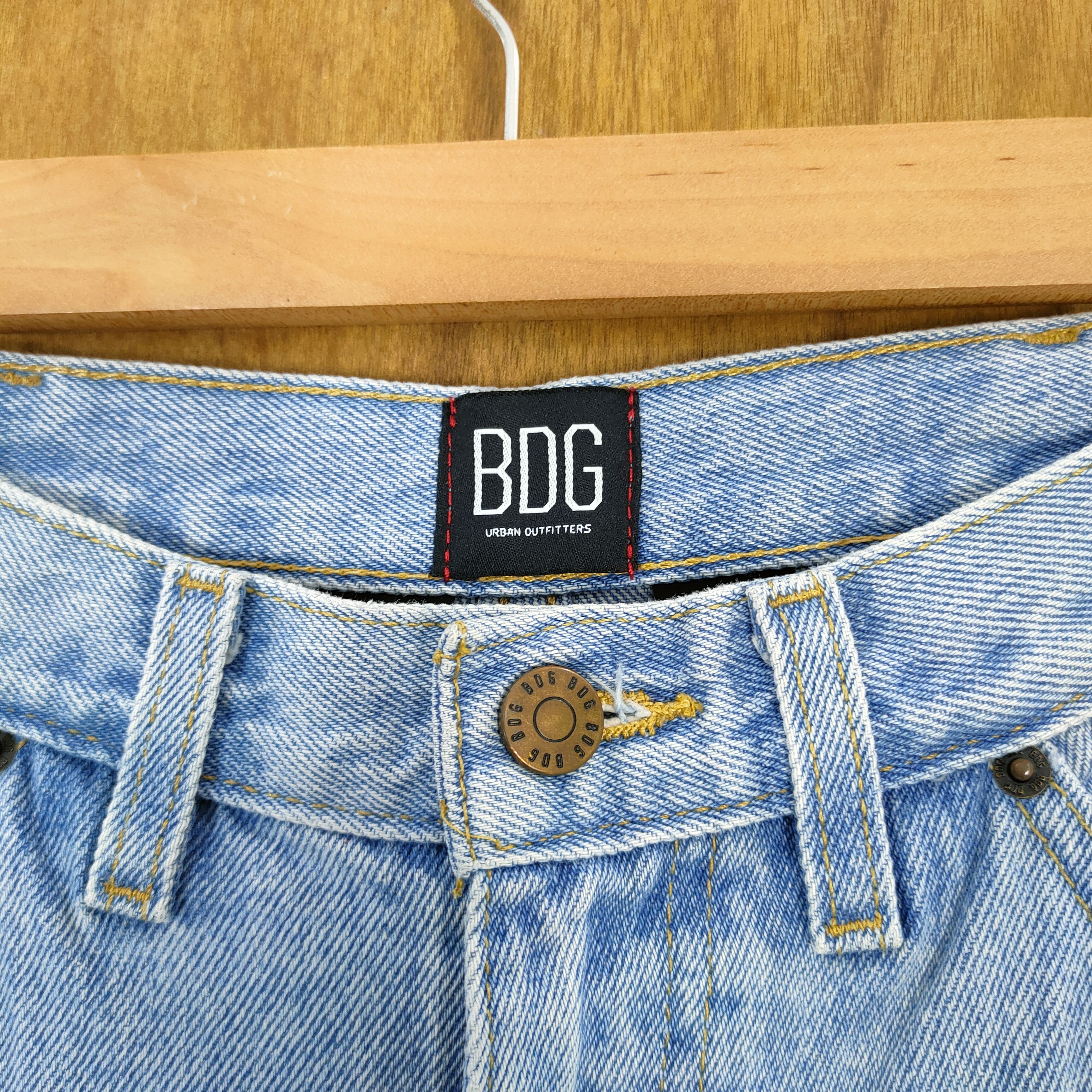 Japanese Brand BDG DOUBLE KNEE LIGHT BLUE JEANS DENIM PANTS Size US 26 / EU 42 - 4 Thumbnail