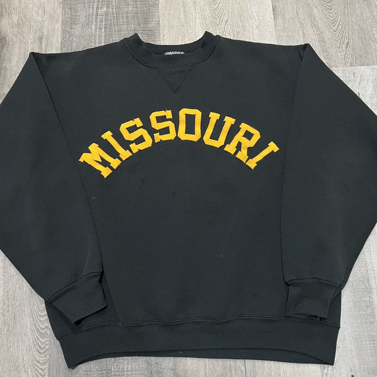 Vintage VTG University Of Missouri Black 90s USA College Sweatshirt ...