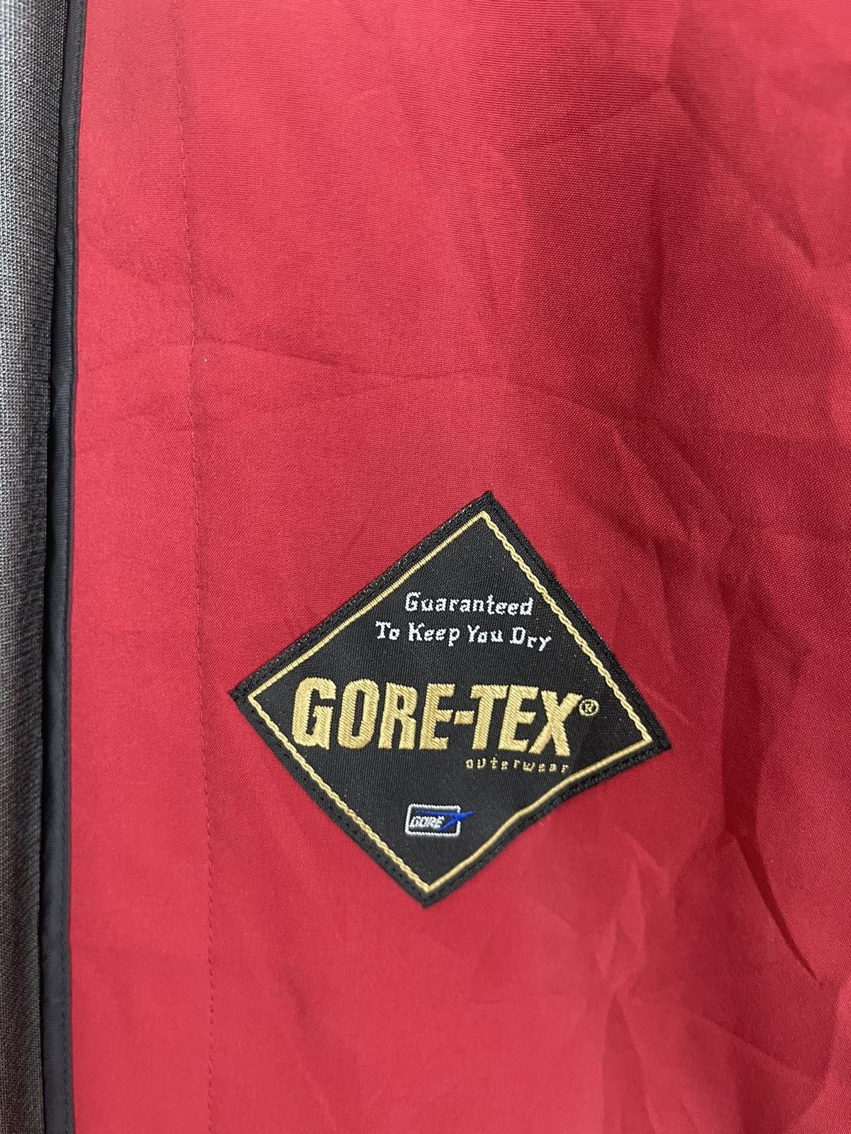 Goretex VINTAGE RED GORETEX TRENCH COAT OUTERWEAR Size S / US 4 / IT 40 - 5 Thumbnail