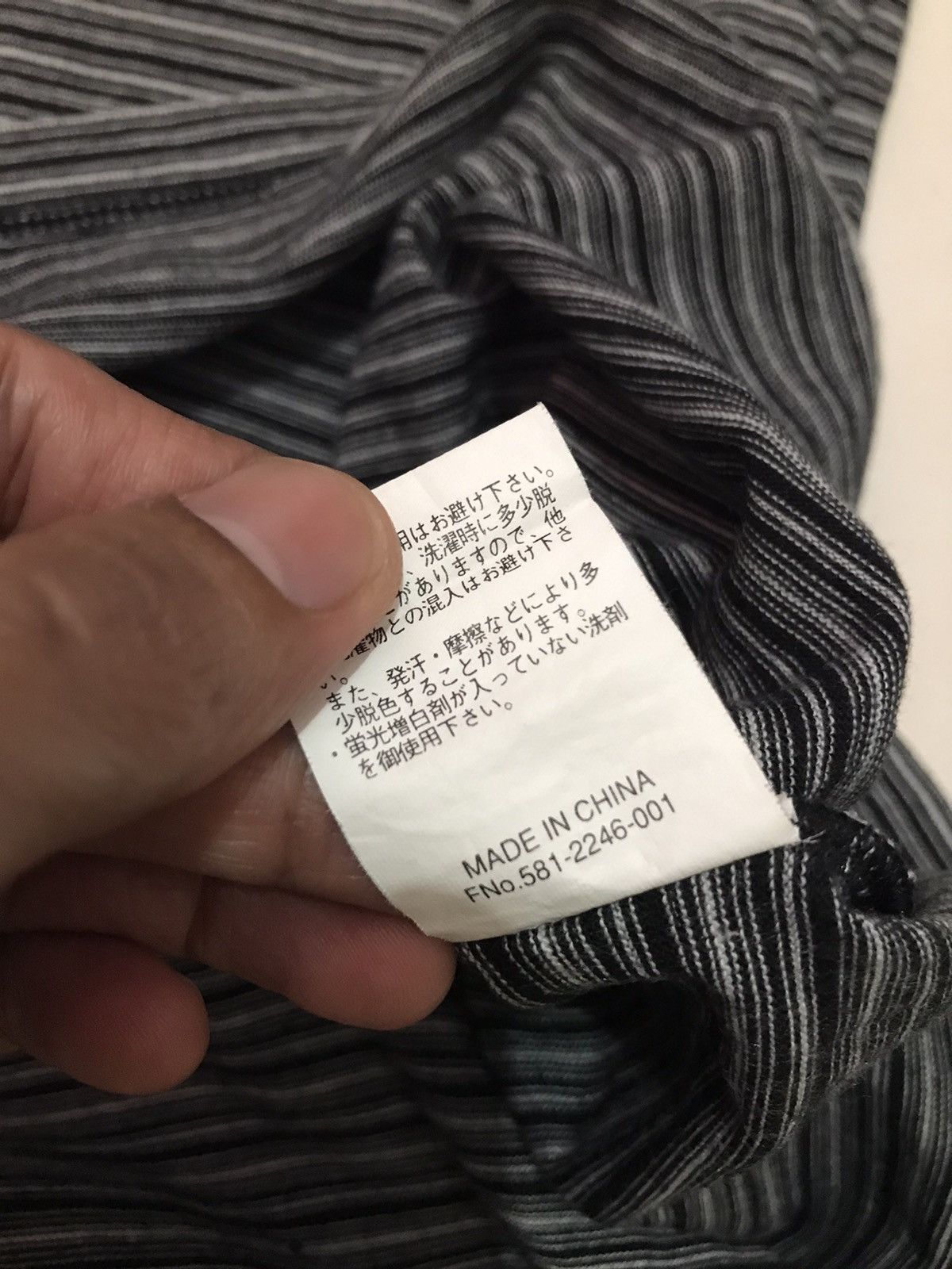 Gianni Valentino × Valentino Vintage Gianni Valentino Single Pocket TShirt Size US L / EU 52-54 / 3 - 7 Thumbnail