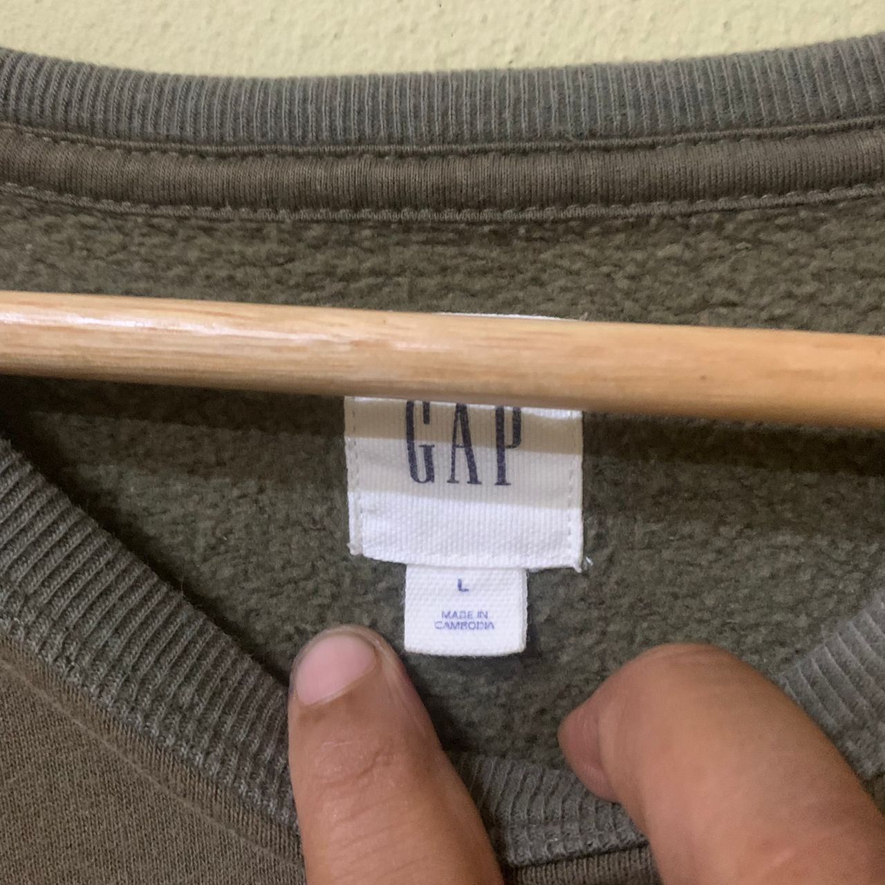 Gap Gap sweatshirt spell out big logo embroidery Size US L / EU 52-54 / 3 - 3 Thumbnail