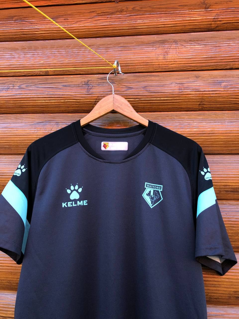 Other WATFORD FC Kelme Home Football Shirt jersey Size US L / EU 52-54 / 3 - 2 Thumbnail