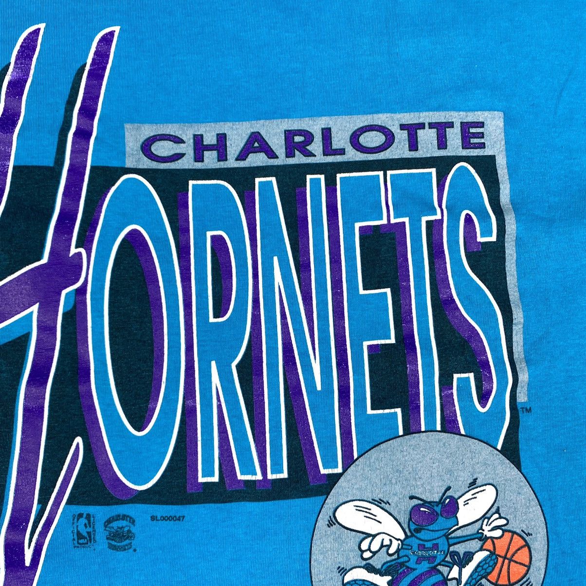 MLB 90’s Vintage Charlotte Hornets T Shirt NBA by Salem Made USA Size US XL / EU 56 / 4 - 5 Thumbnail