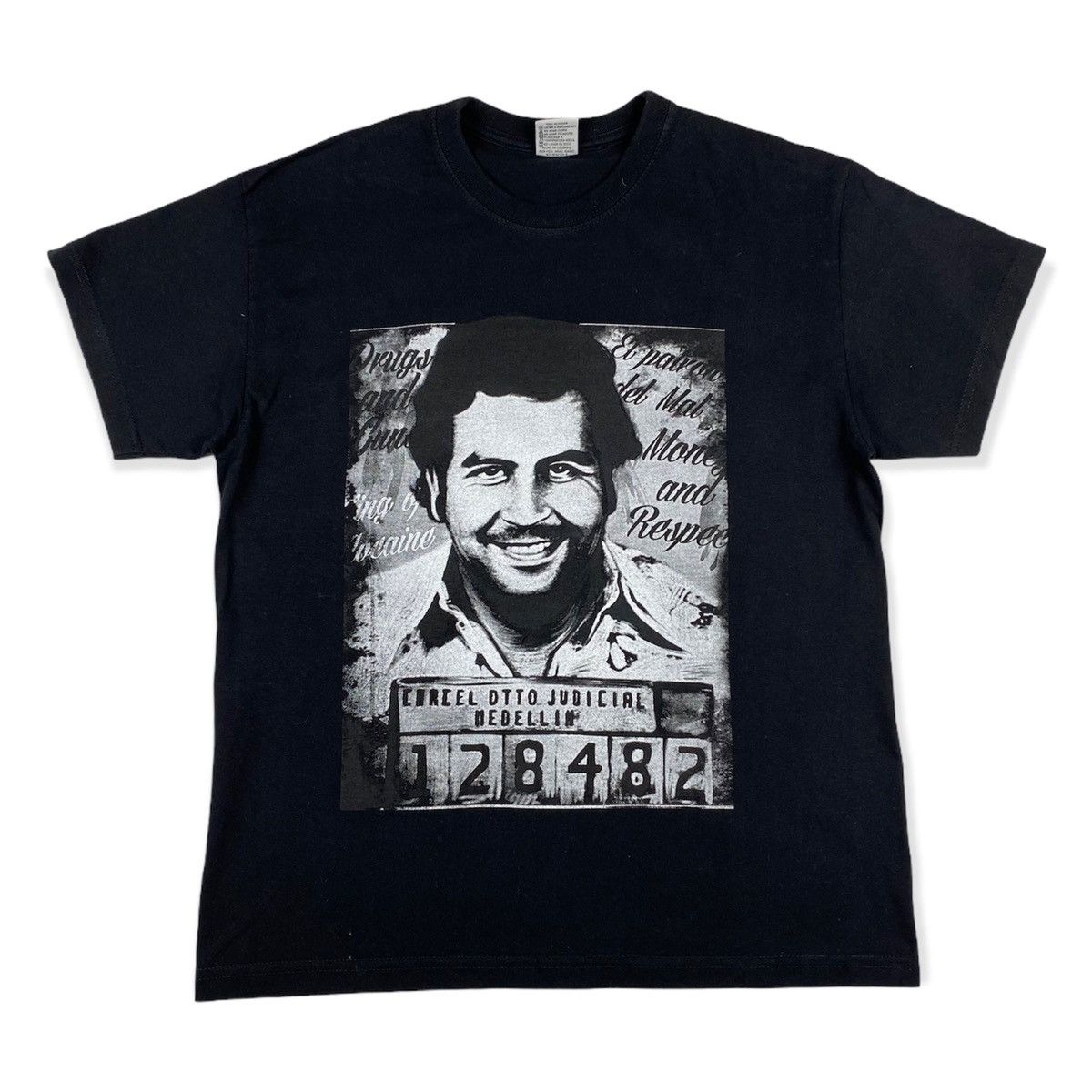 Band Tees RARE! 90’s Vintage Al Capone T Shirt Cocaine Criminal Weapon Size US M / EU 48-50 / 2 - 1 Thumbnail