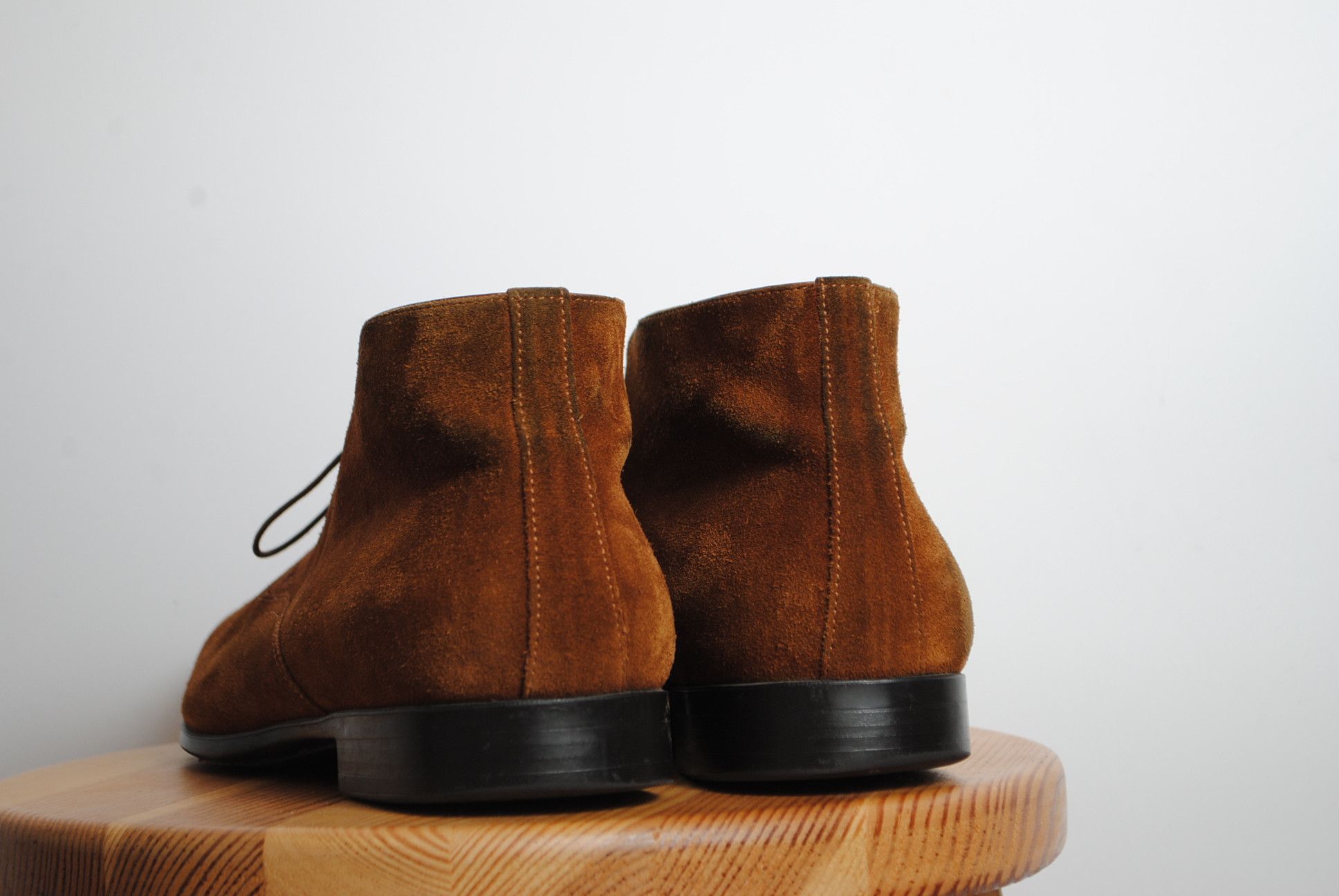 Santoni Santoni Cognac Suede Chukka Boots Size US 10.5 Size US 10.5 / EU 43-44 - 3 Thumbnail