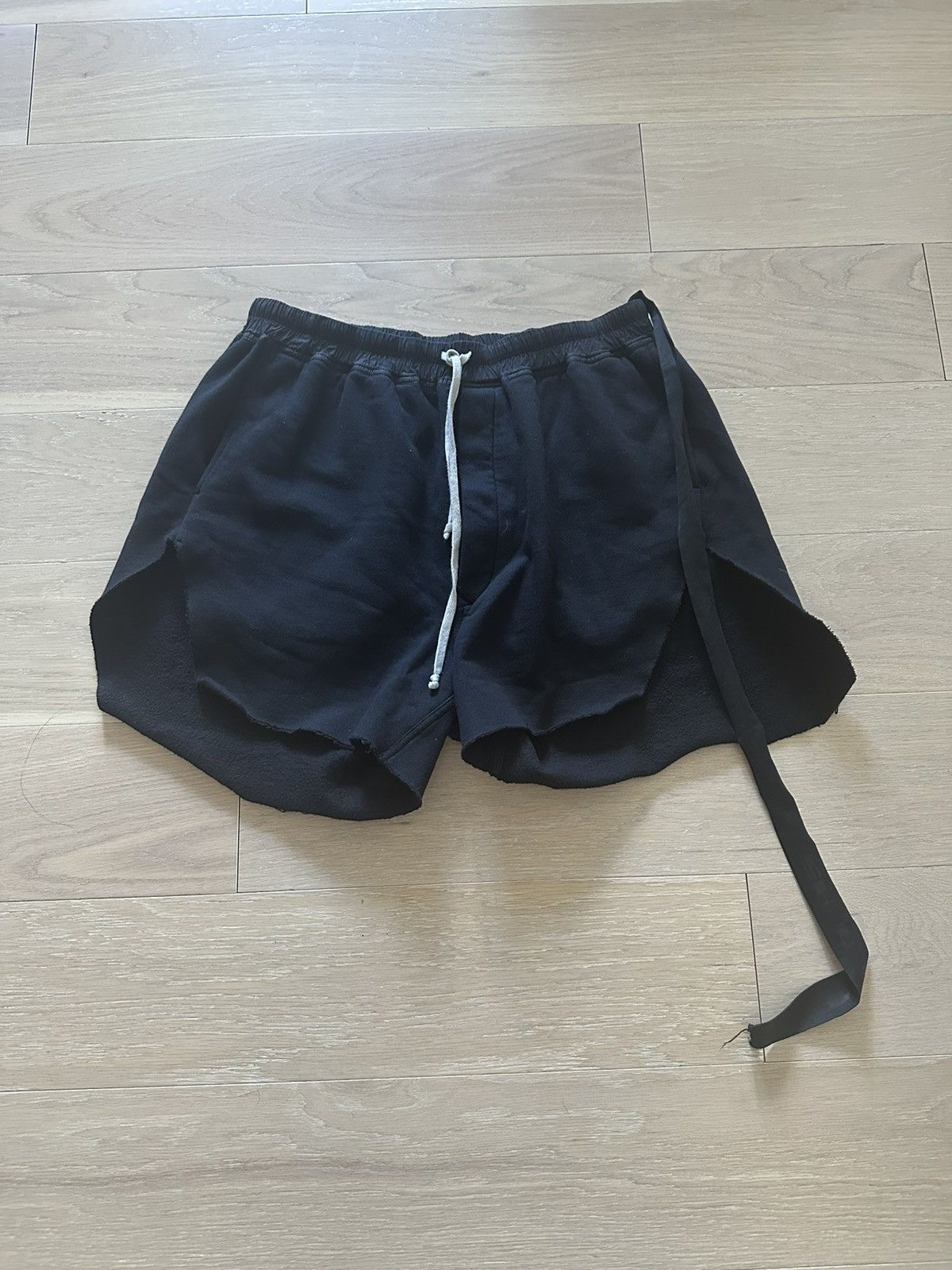 Rick Owens Drkshdw Rick Owens Drkshdw Phleg Shorts women’s size XL Size US 34 / EU 50 - 1 Thumbnail