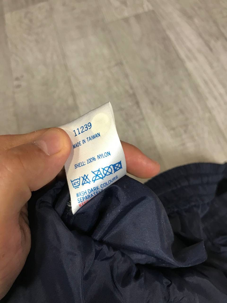 Adidas Adidas vintage nylon sweatpants Size US 34 / EU 50 - 8 Thumbnail