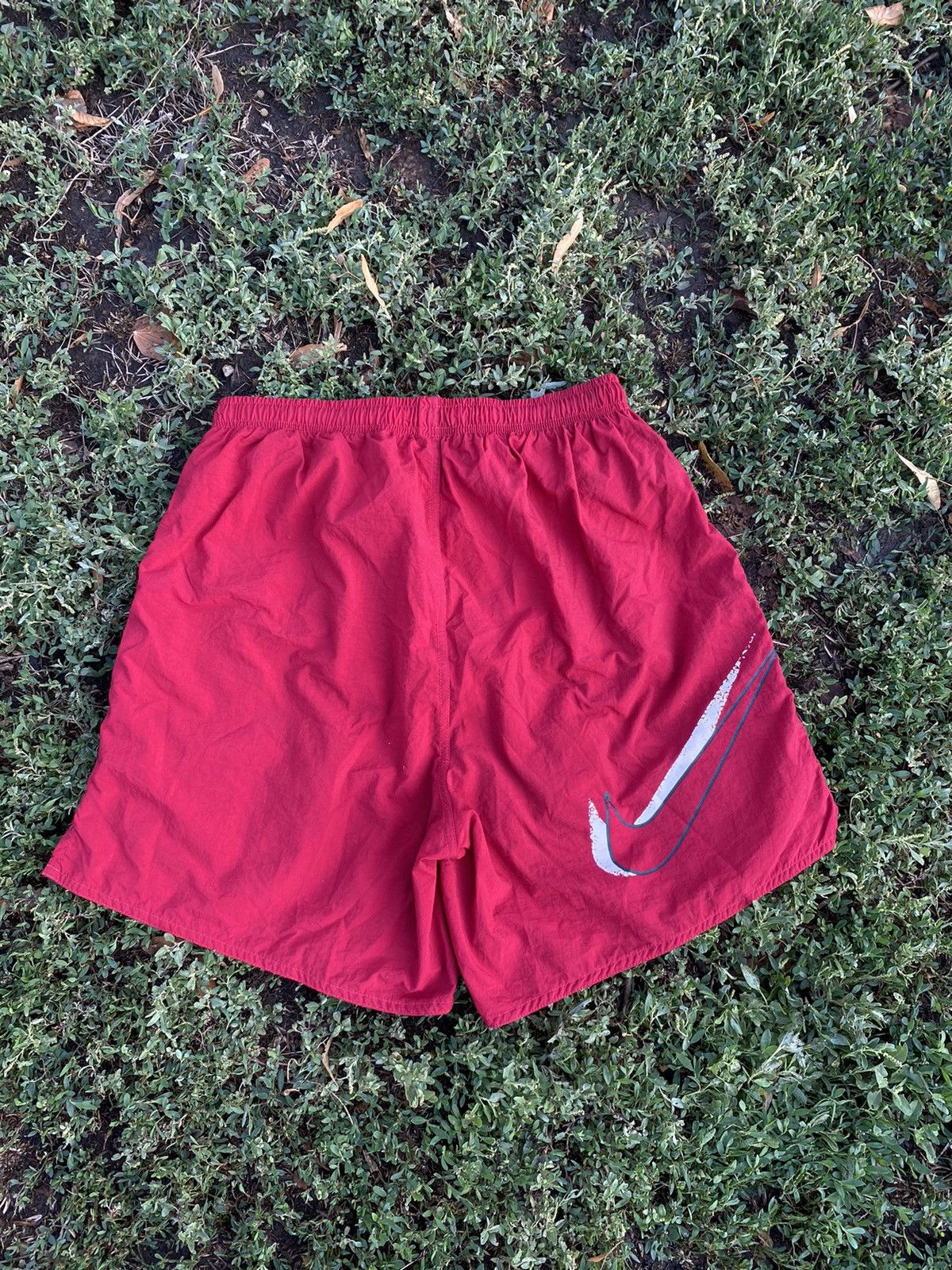 Nike Vintage Nike shorts streetwear swoosh casual y2k size M Size US 32 / EU 48 - 3 Thumbnail