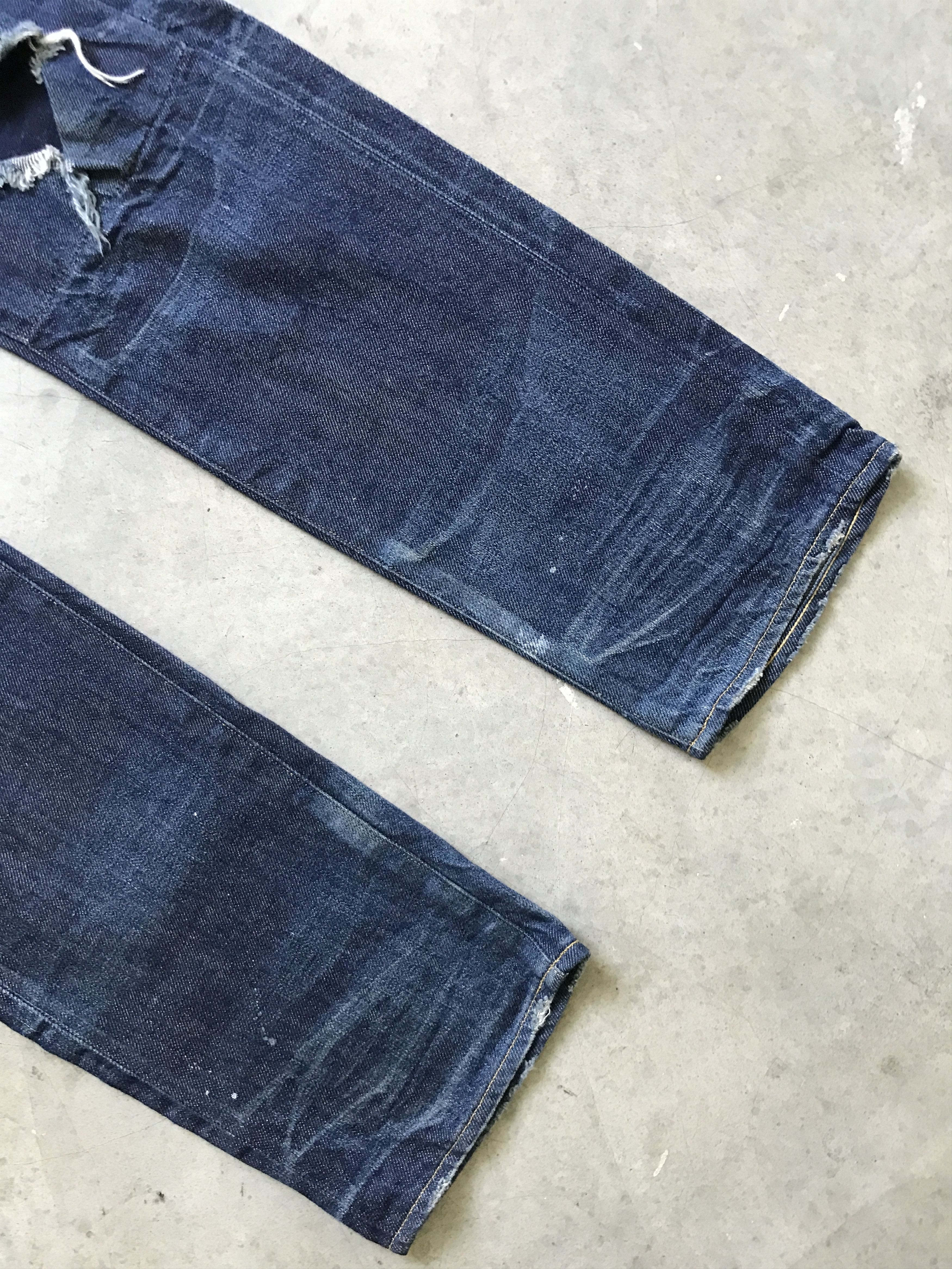 Designer D74 VANQUISH X RYO ISHIKAWA Japan Painter Distressed Denim Size US 32 / EU 48 - 4 Thumbnail