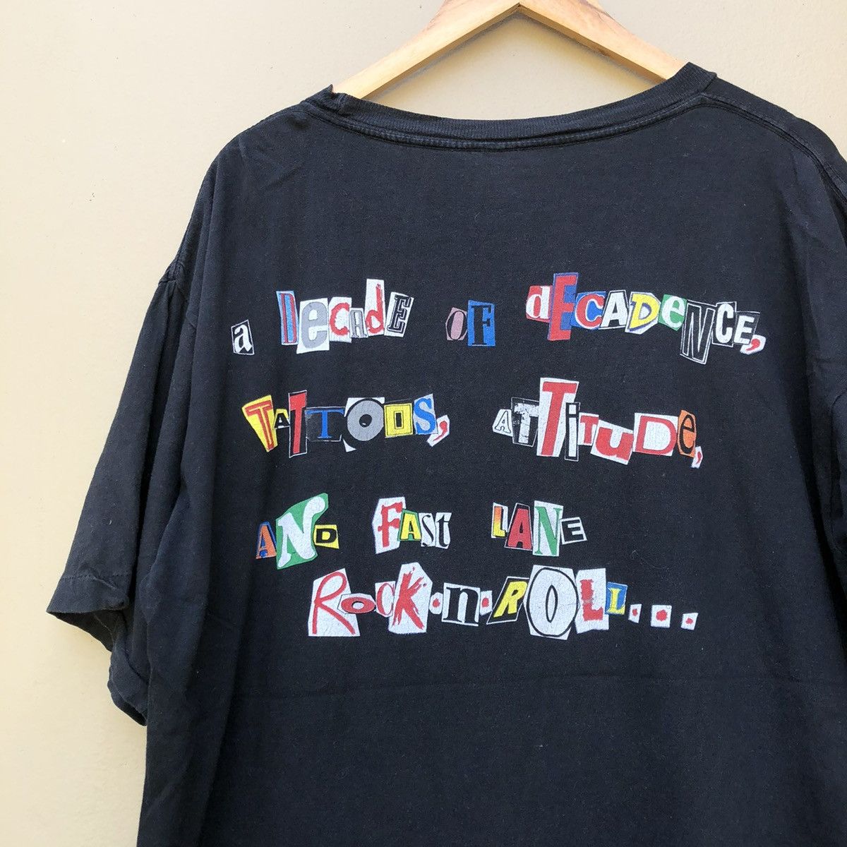 Band Tees × Vintage Vintage motley crue 1991 tee Size US XL / EU 56 / 4 - 5 Thumbnail