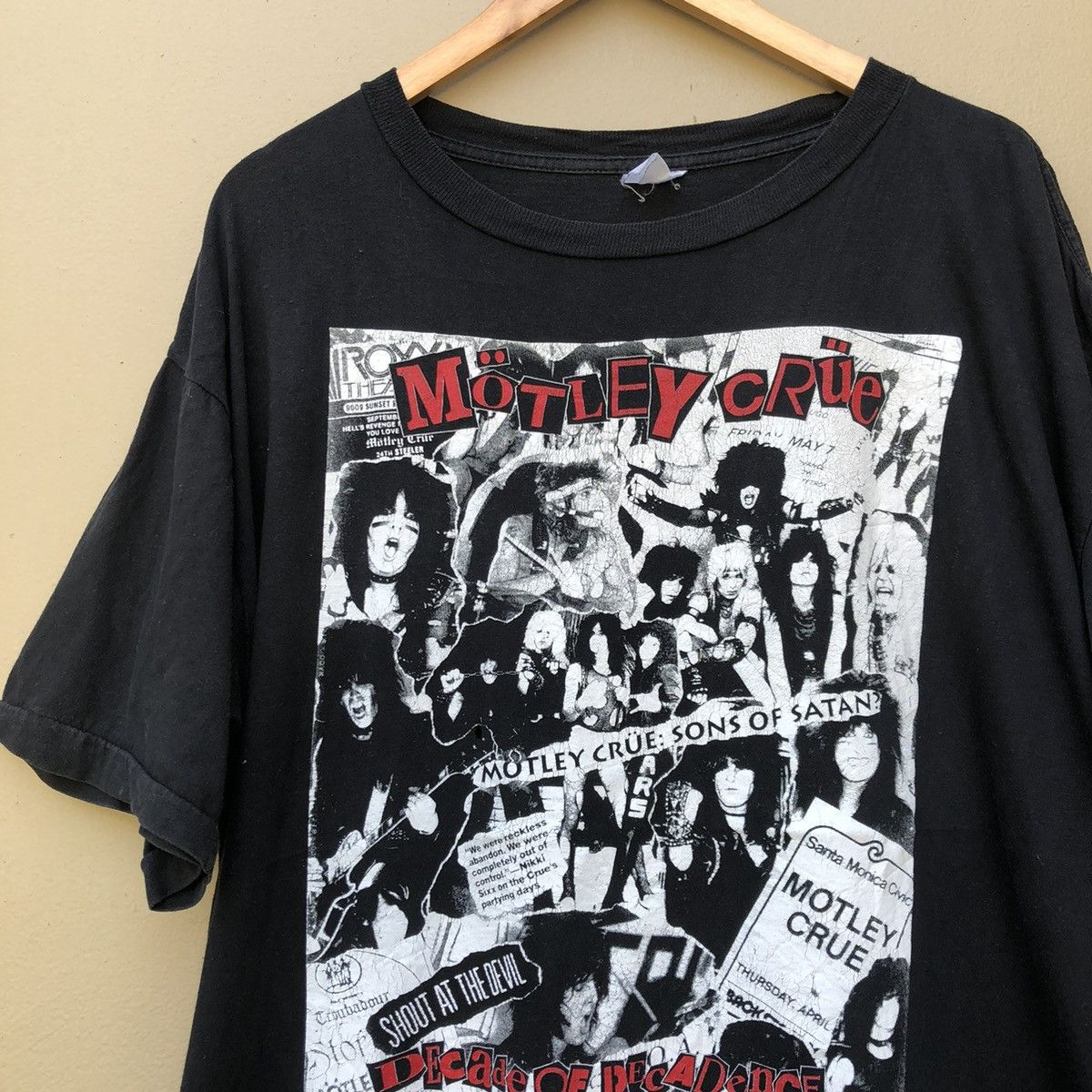 Band Tees × Vintage Vintage motley crue 1991 tee Size US XL / EU 56 / 4 - 2 Thumbnail