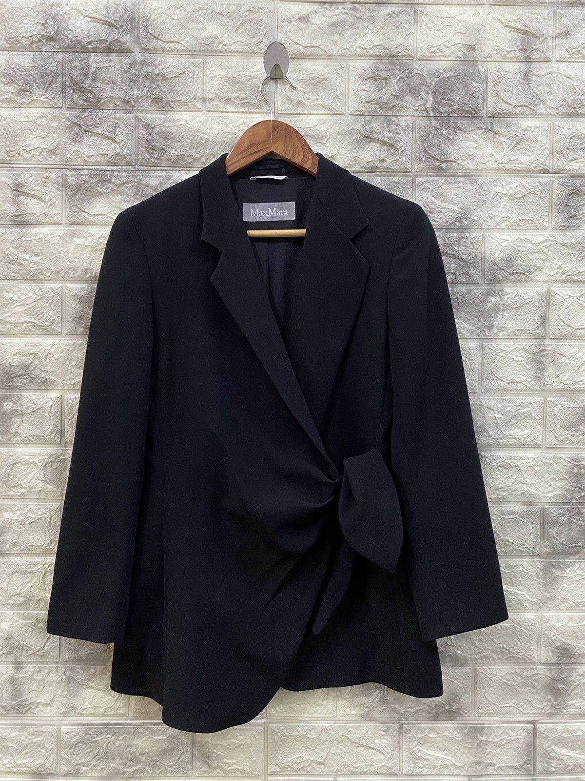 Other MAX MARA JACKET NICE DESIGN Size US XS / EU 42 / 0 - 2 Thumbnail