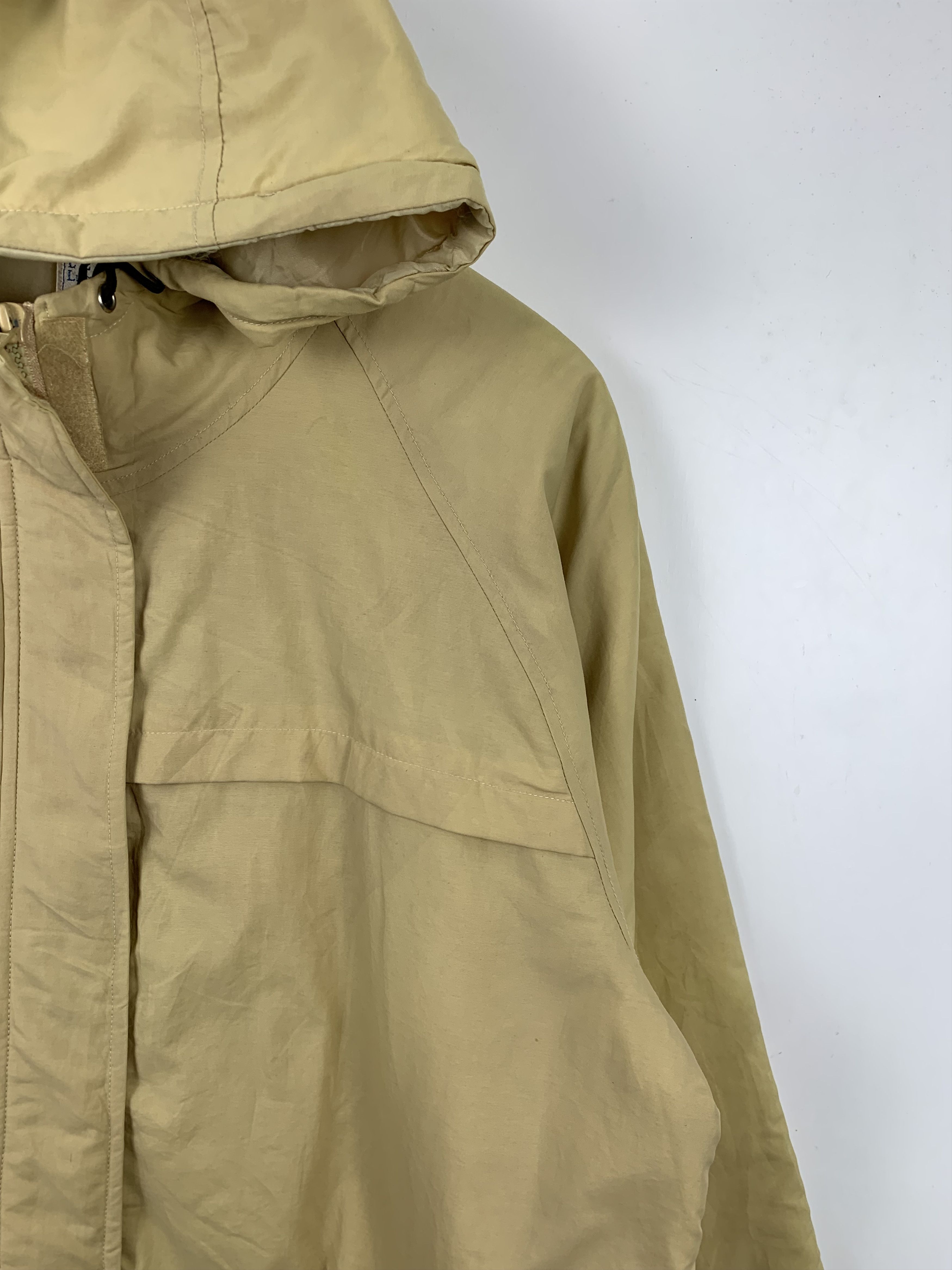 Vintage Vintage ELLE PARIS Hoodie Khaki Parkas Jacket J0457 Size US M / EU 48-50 / 2 - 5 Thumbnail