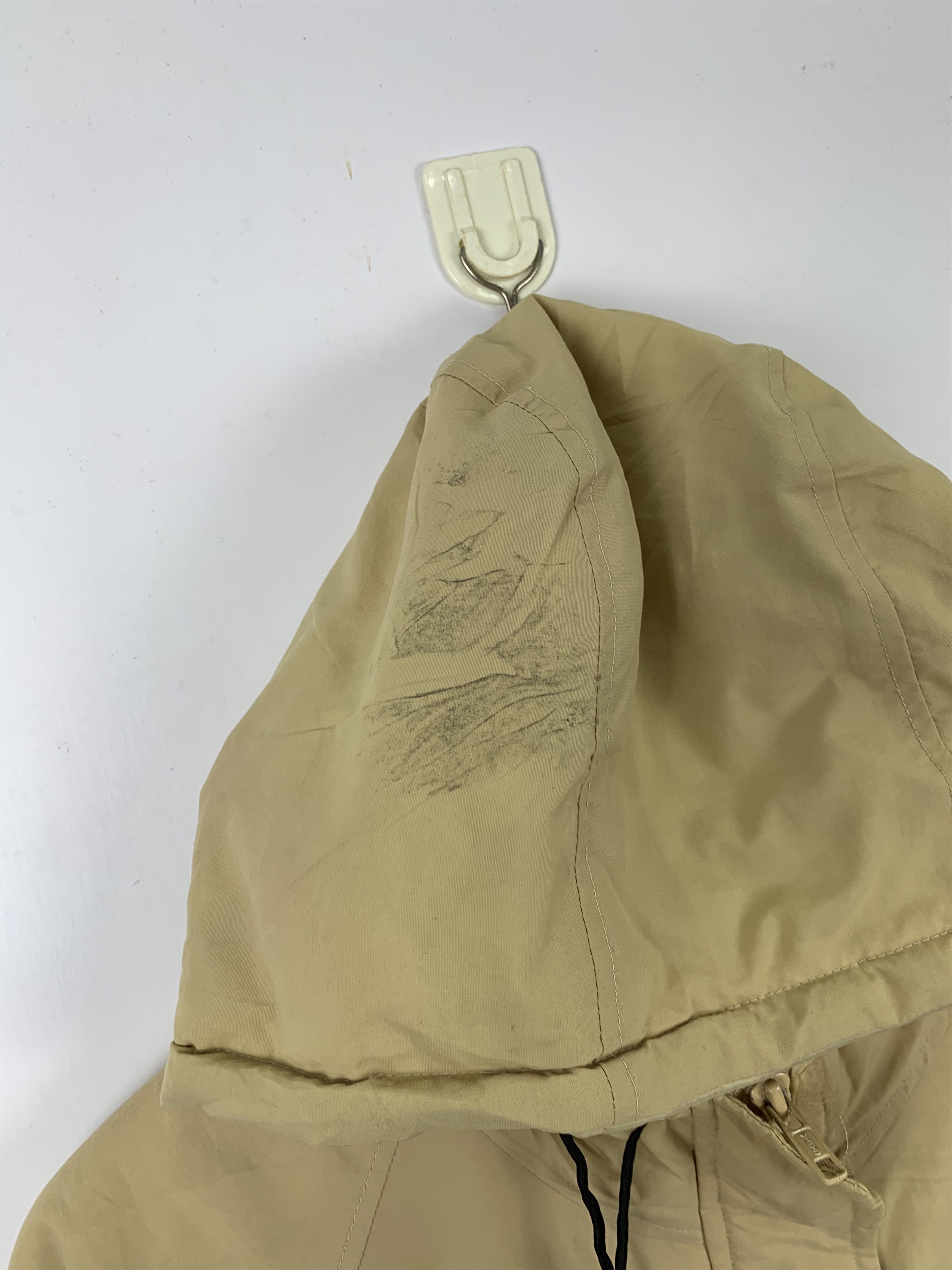 Vintage Vintage ELLE PARIS Hoodie Khaki Parkas Jacket J0457 Size US M / EU 48-50 / 2 - 6 Thumbnail