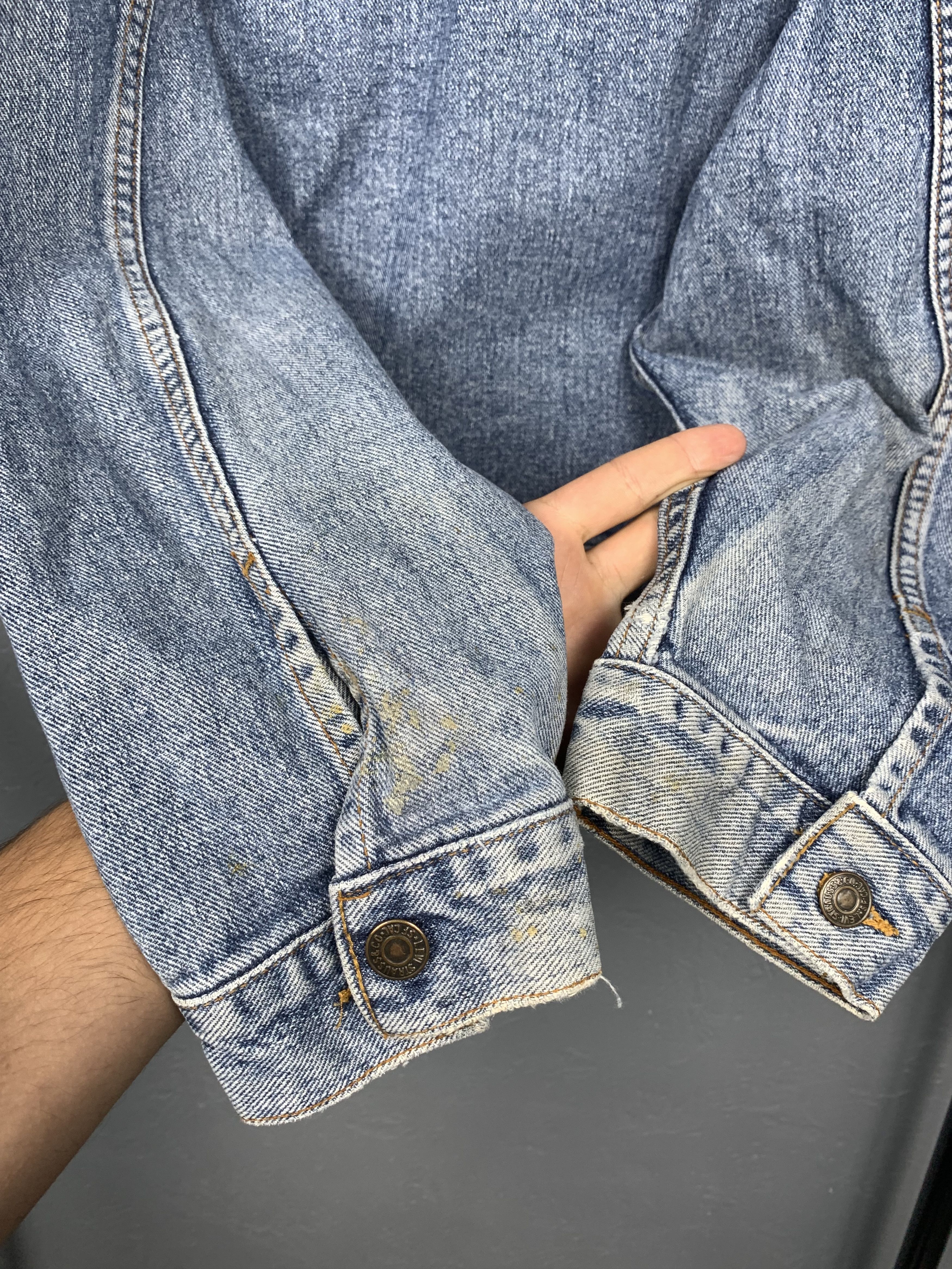 Levi's Vintage Levis Distressed Denim Jacket Jeans Made in USA Size US L / EU 52-54 / 3 - 8 Thumbnail