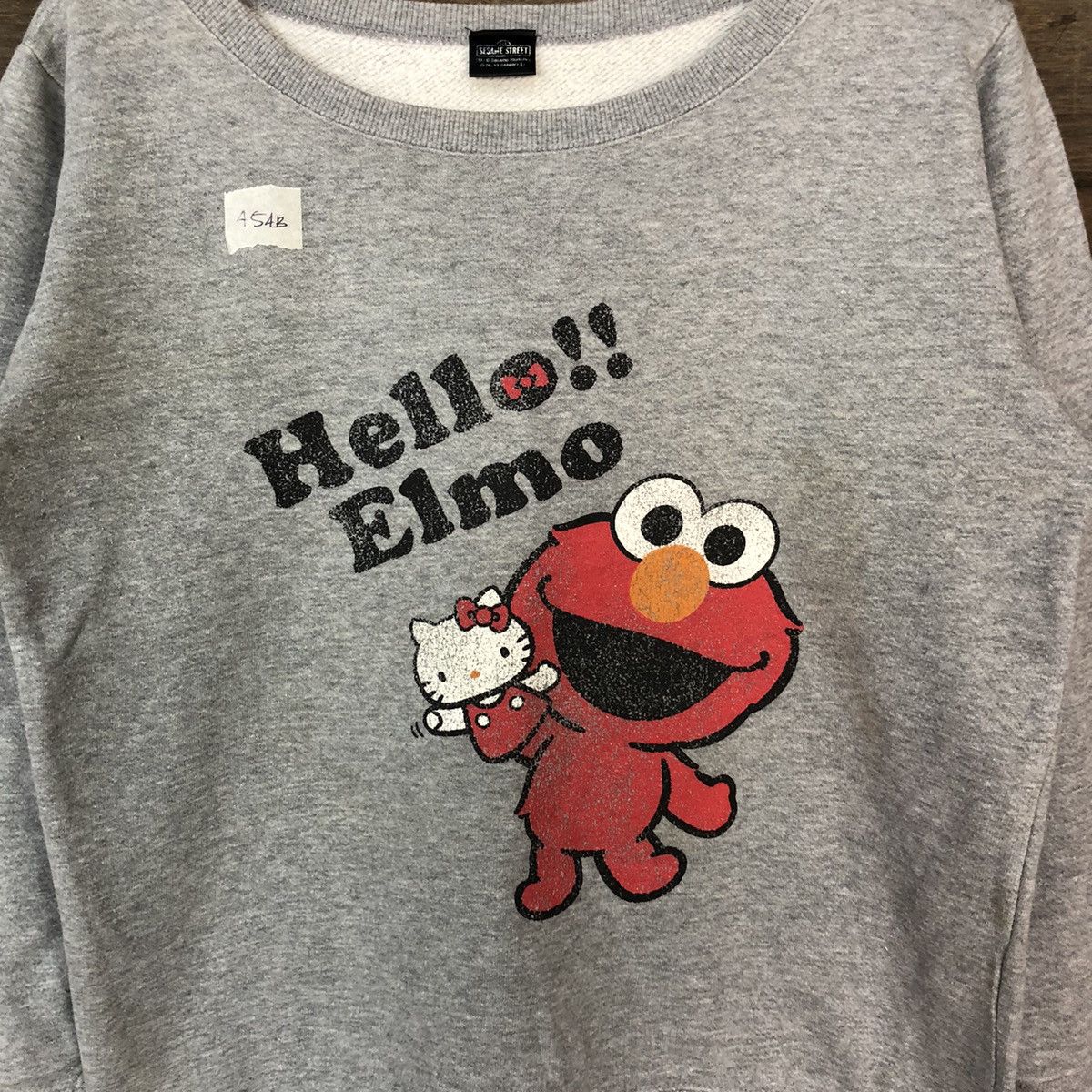 Cartoon Network Sesame Street X Hello Kitty Grey Sweatshirt vintage #454B Size L / US 10 / IT 46 - 6 Thumbnail
