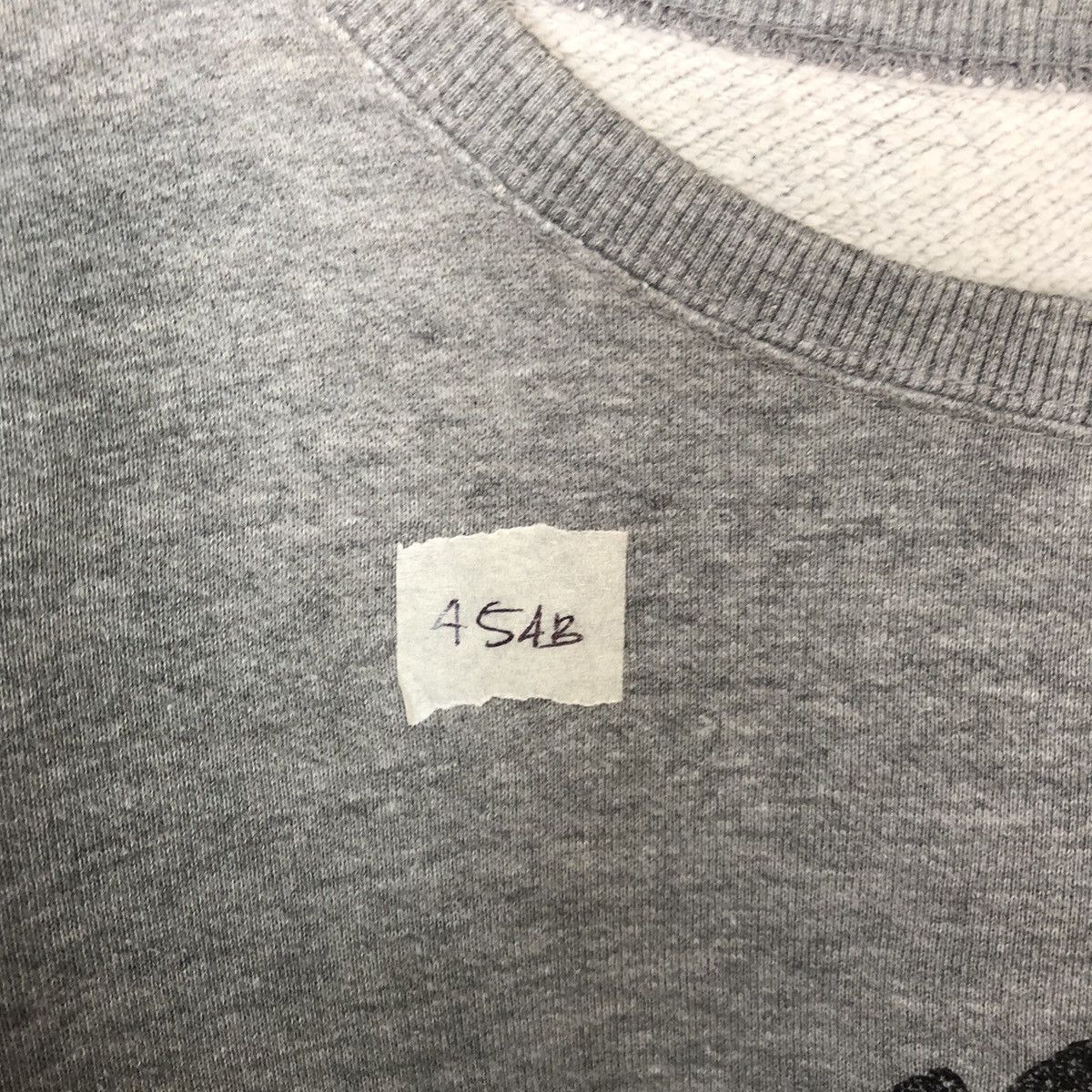 Cartoon Network Sesame Street X Hello Kitty Grey Sweatshirt vintage #454B Size L / US 10 / IT 46 - 7 Thumbnail
