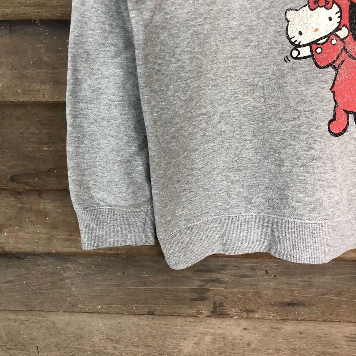Cartoon Network Sesame Street X Hello Kitty Grey Sweatshirt vintage #454B Size L / US 10 / IT 46 - 4 Thumbnail