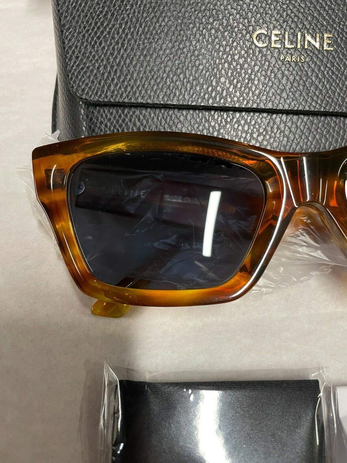 Celine CELINE CL40053i 56V 58MM Adjusted Fit Rectangular Sunglasses Size ONE SIZE - 5 Thumbnail