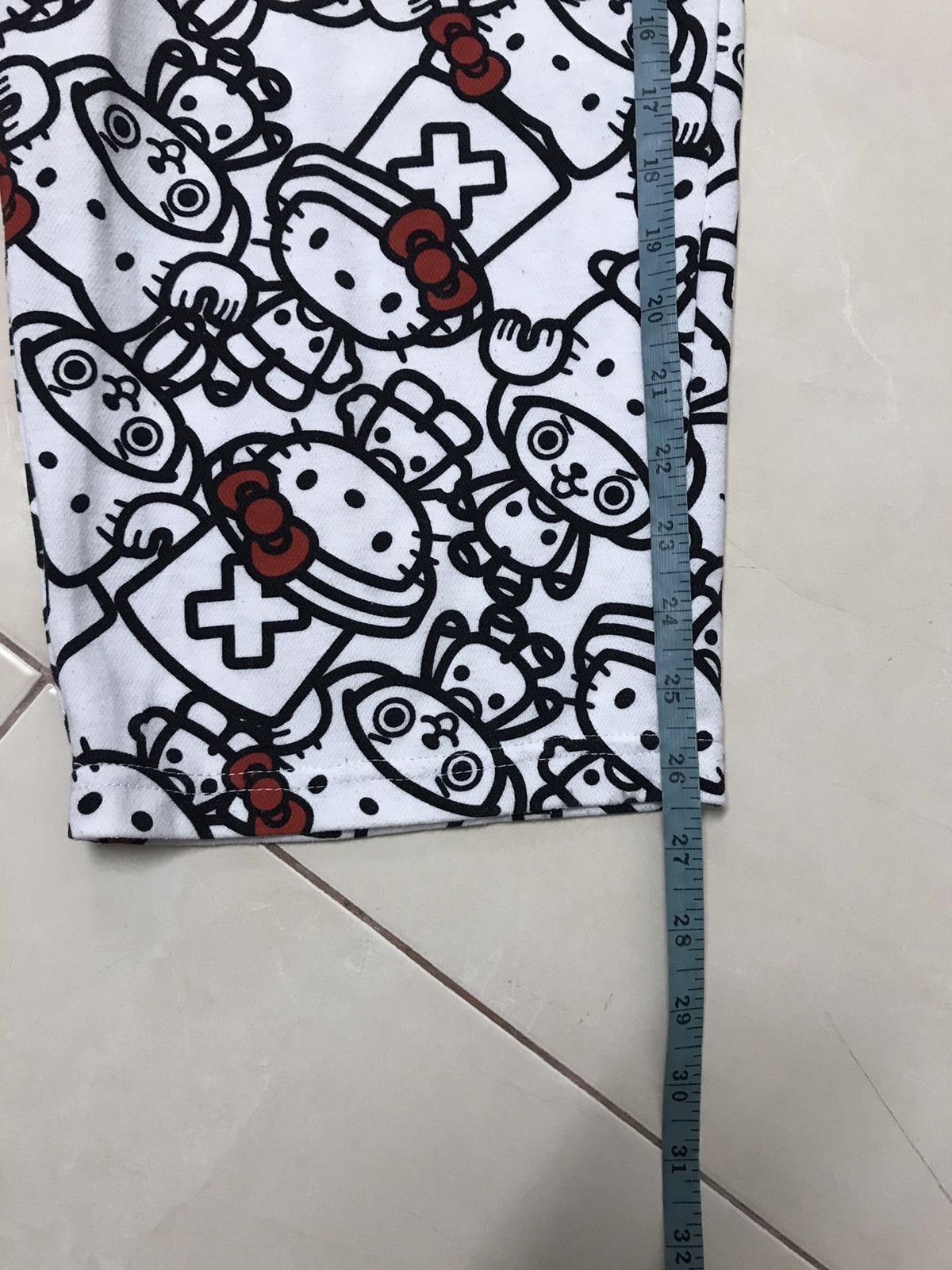 Cartoon Network 🔥🔥BEST OFFER🔥🔥!! ONE PIECE FEAT HELLO KITTY FULL PRINT Size US 29 - 17 Thumbnail