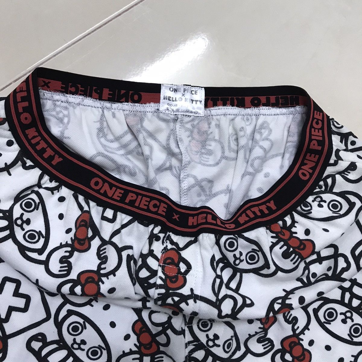 Cartoon Network 🔥🔥BEST OFFER🔥🔥!! ONE PIECE FEAT HELLO KITTY FULL PRINT Size US 29 - 6 Thumbnail