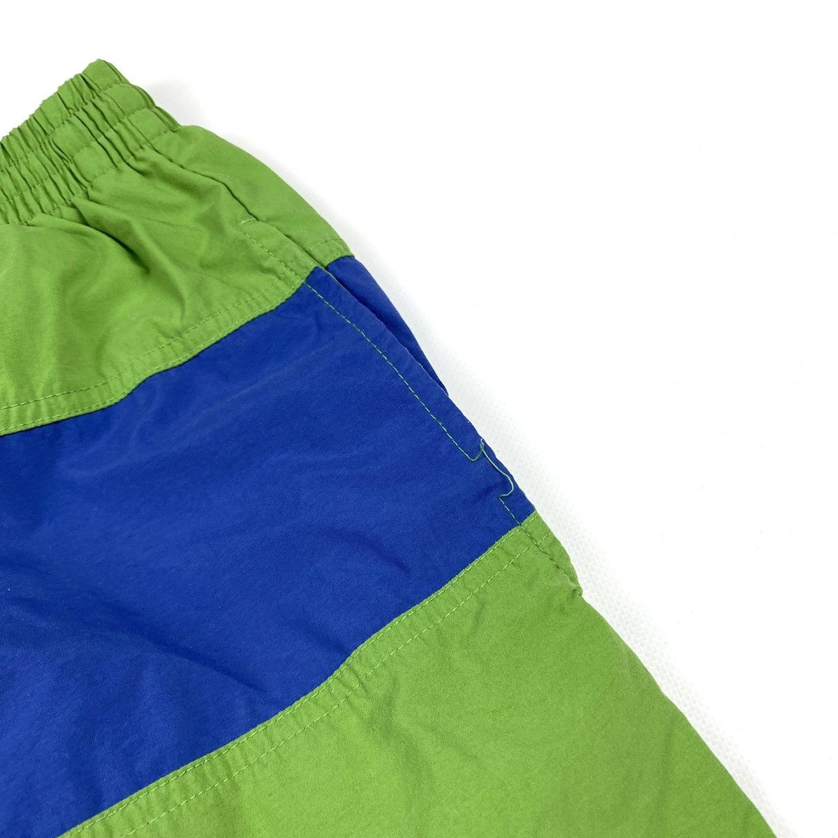 Nike 90’s Vintage Nike Shorts Big Logo Swoosh Travis Scott Style Size US 34 / EU 50 - 5 Thumbnail