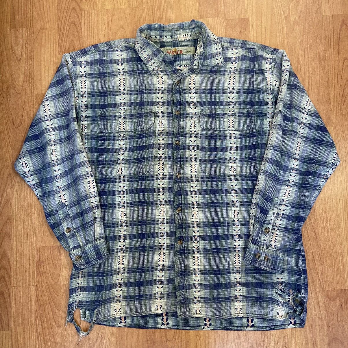 Anchor Blue Vintage Naturally Distressed Button Up Shirt L