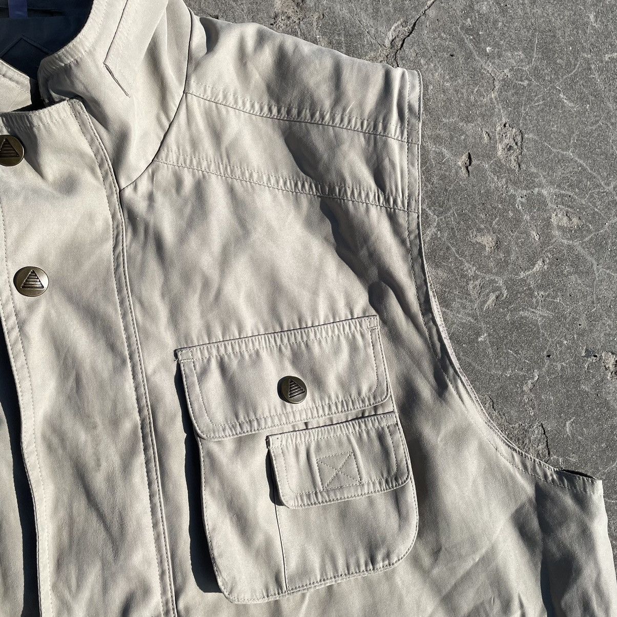 Vintage Vintage Vests 90s Streetwear Multi pocket Size L Fisherman Size US L / EU 52-54 / 3 - 9 Thumbnail