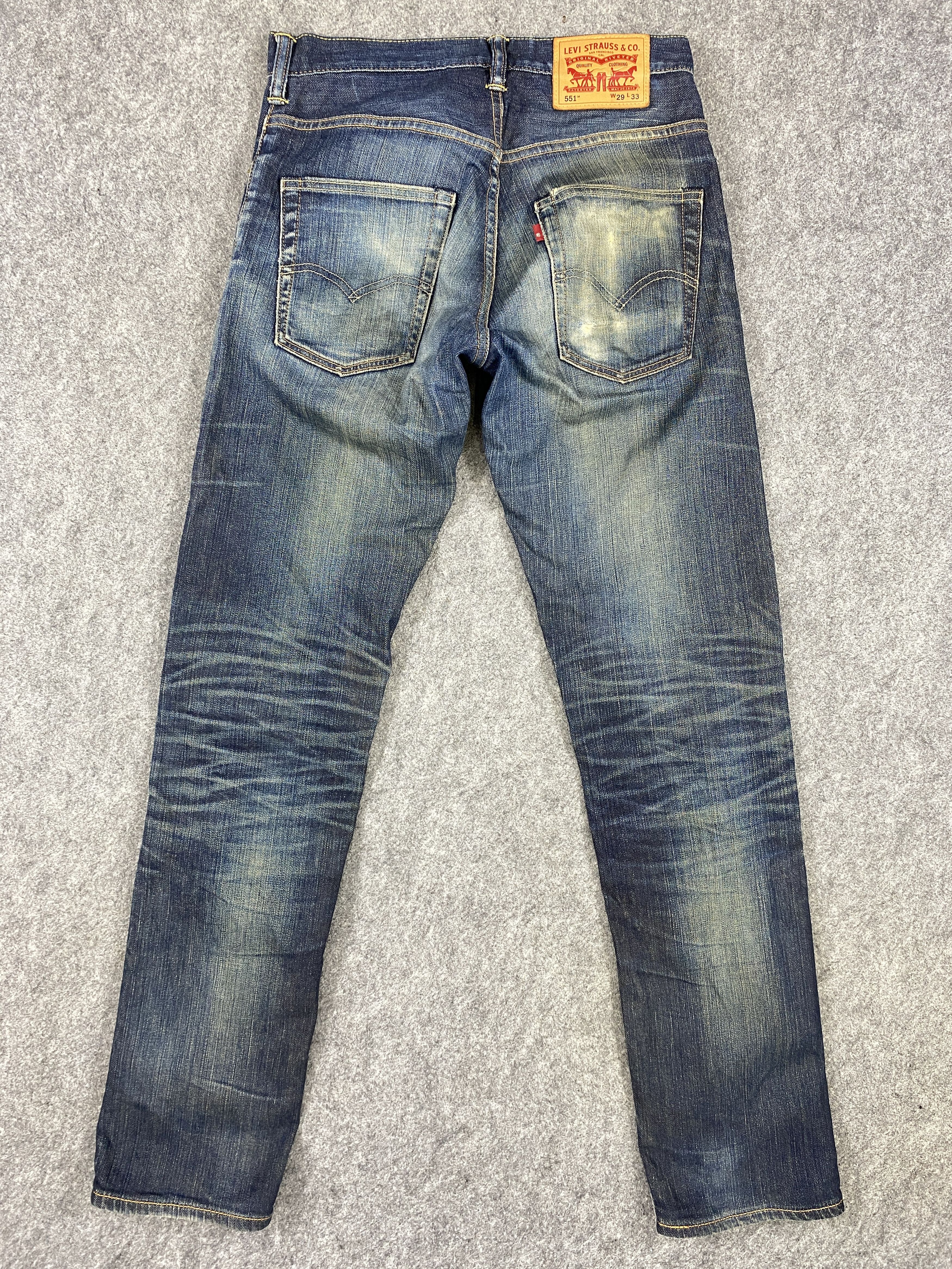 Levi's Dirty Used Blue Levi's 551 Jeans 29x32.5 Denim -SJ068 Size US 29 - 3 Thumbnail