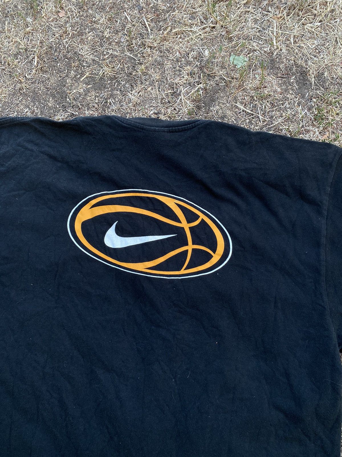 Nike Vintage 90s Nike tee streetwear big logo swoosh size XL Size US XL / EU 56 / 4 - 2 Thumbnail