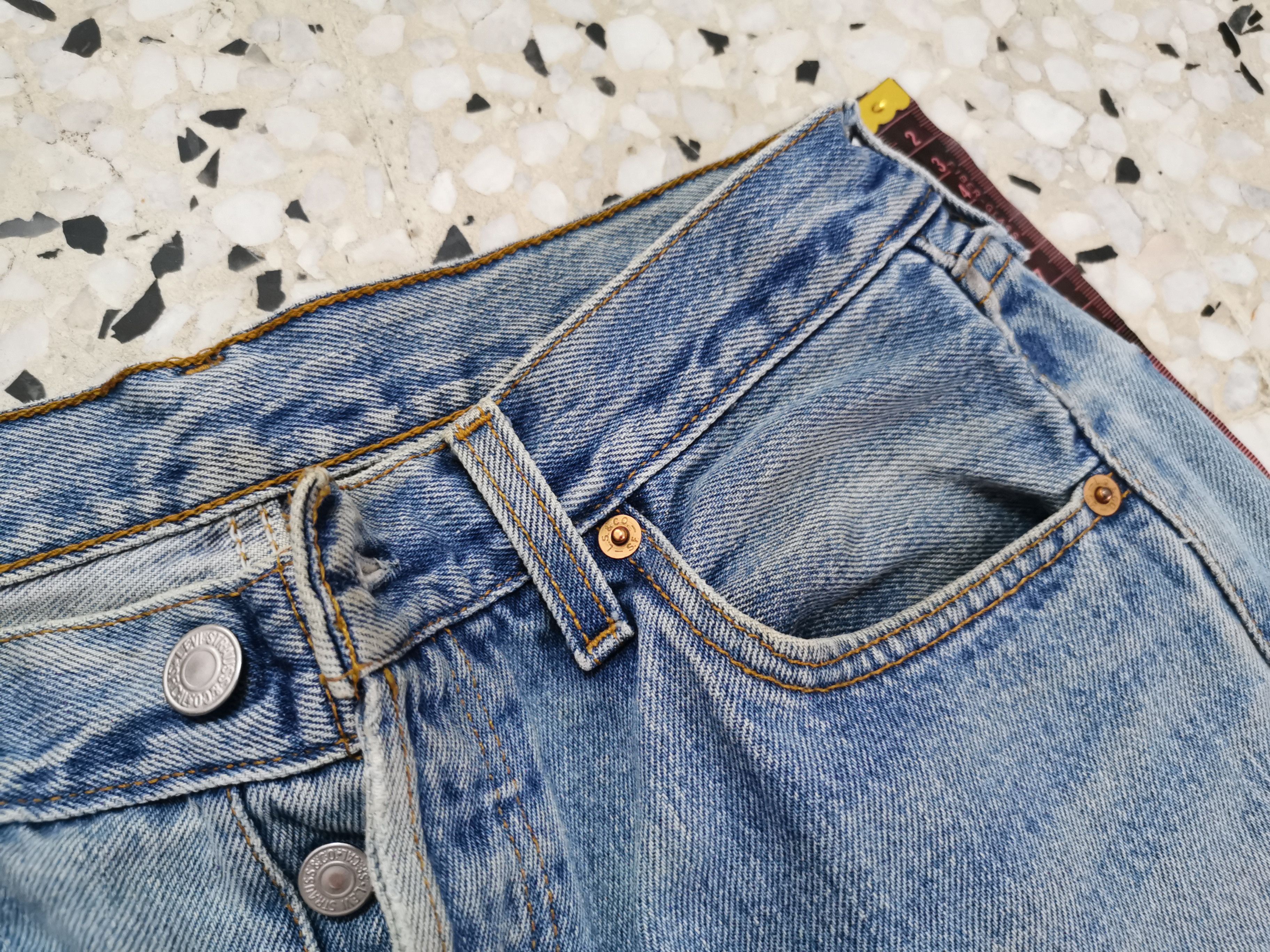 Levi's Vintage Clothing 80s Levi's 501 Vintage Size US 30 / EU 46 - 12 Thumbnail