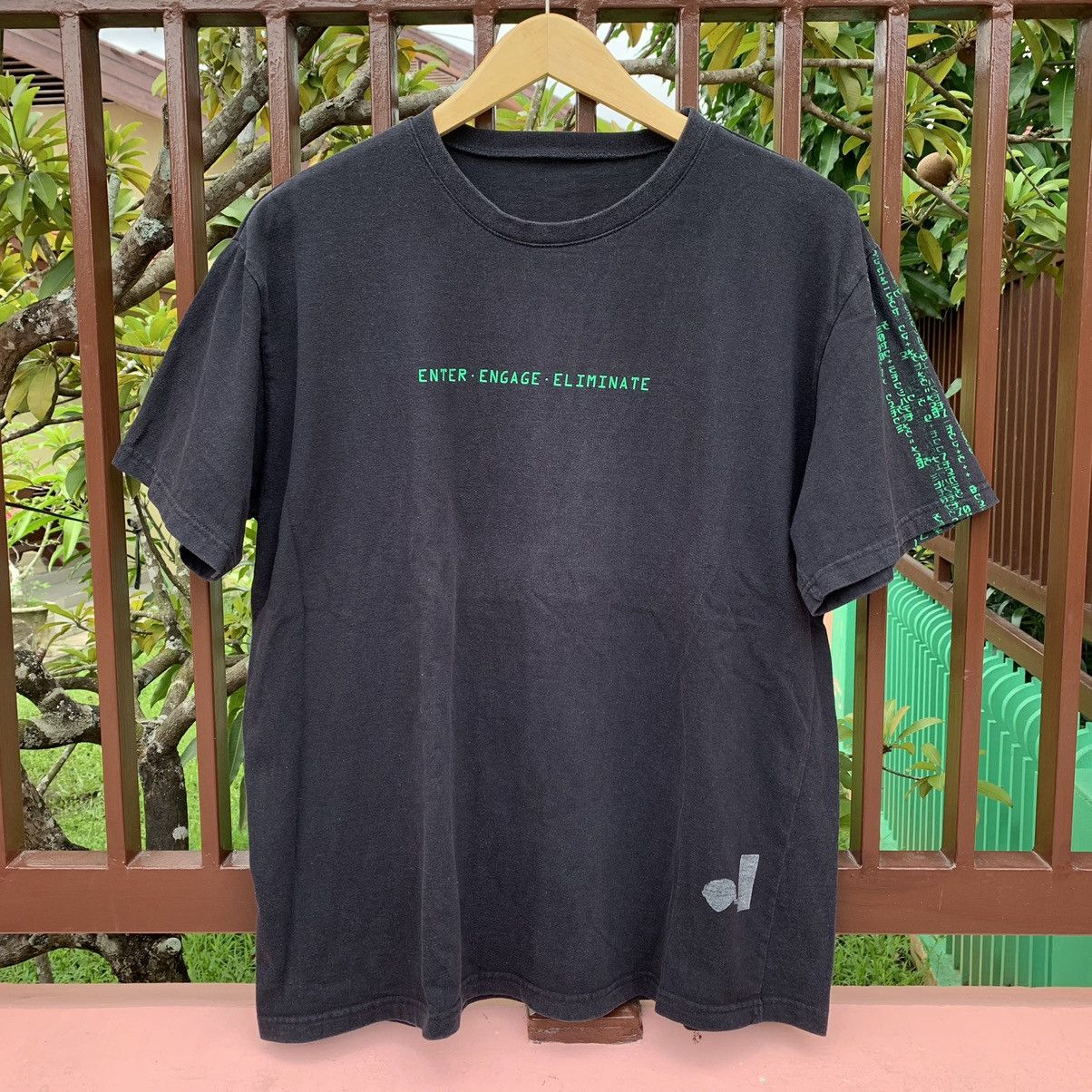 Other 💸ACCEPTOFFER💸 Vintage Enter The Matrix Promo Tee Game Size US M / EU 48-50 / 2 - 3 Thumbnail