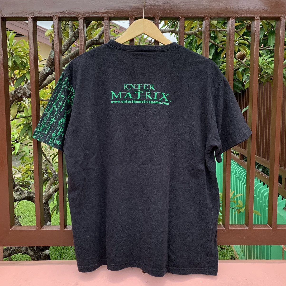 Other 💸ACCEPTOFFER💸 Vintage Enter The Matrix Promo Tee Game Size US M / EU 48-50 / 2 - 4 Thumbnail