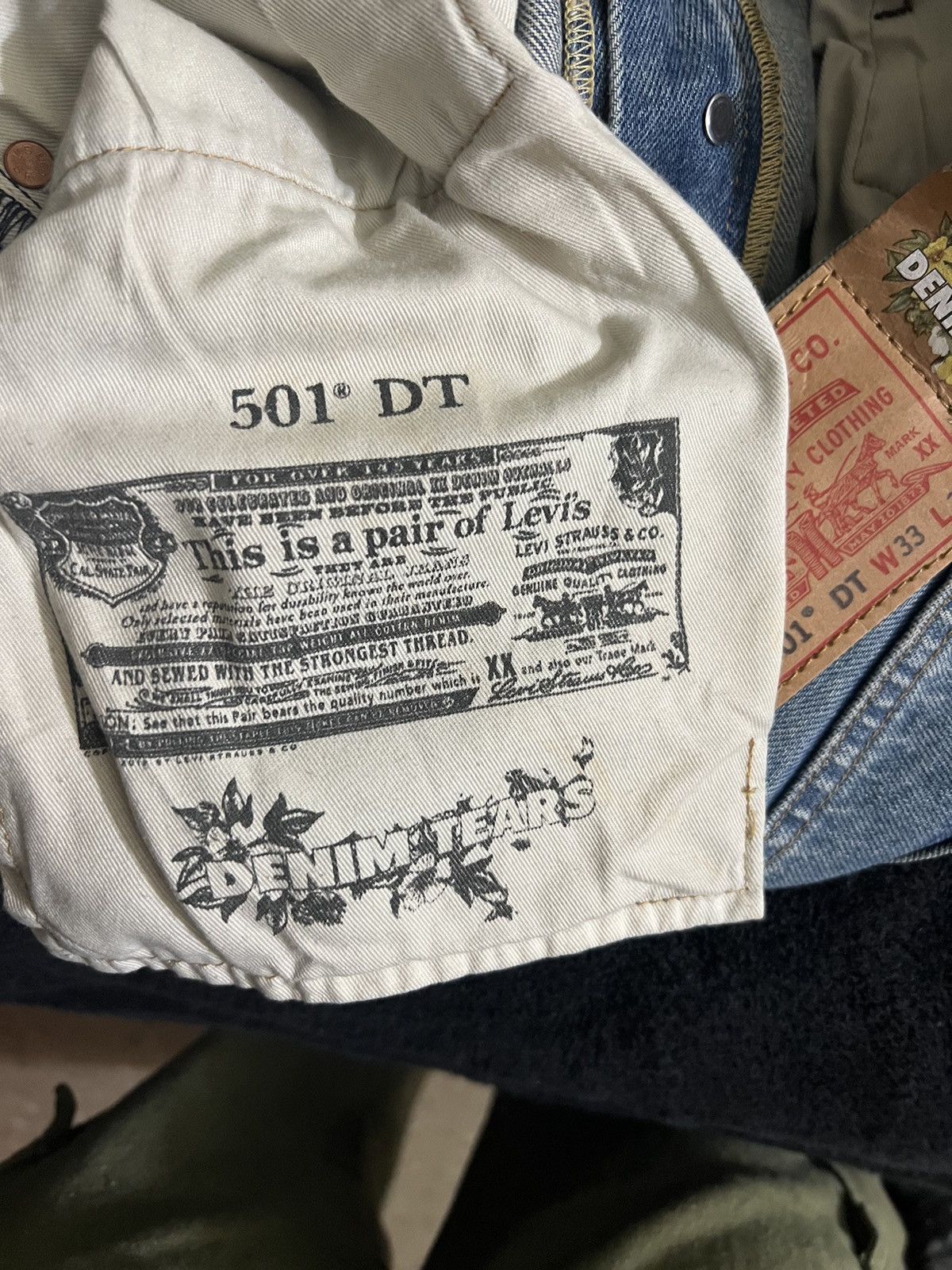 DENIM TEARS Denim tears rhinestone size 33 width 32 length Size US 33 - 5 Thumbnail