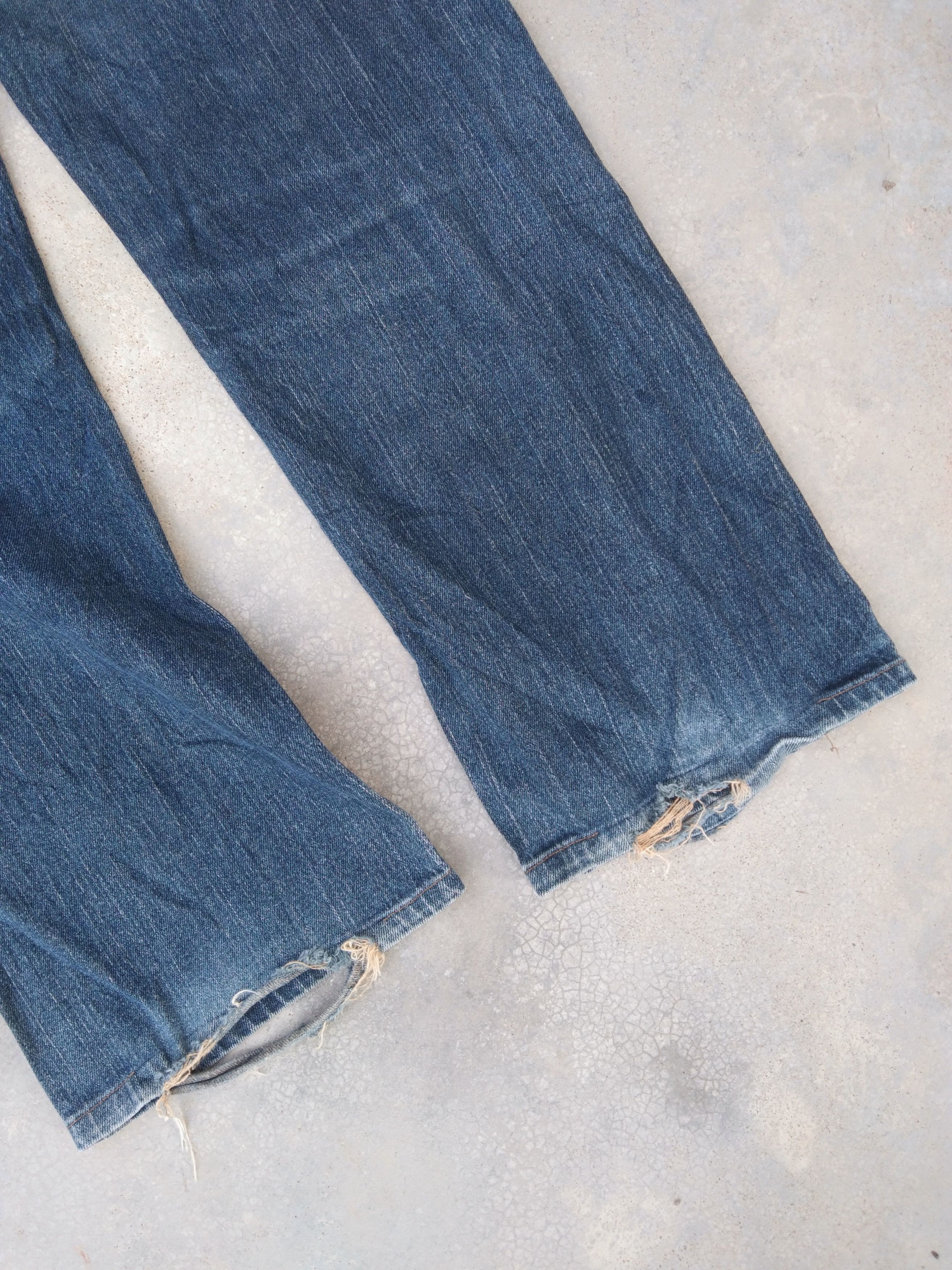 Japanese Brand Vintage Distressed Edwin Faded blue Straight Leg Jeans 32x30 Size US 32 / EU 48 - 8 Thumbnail